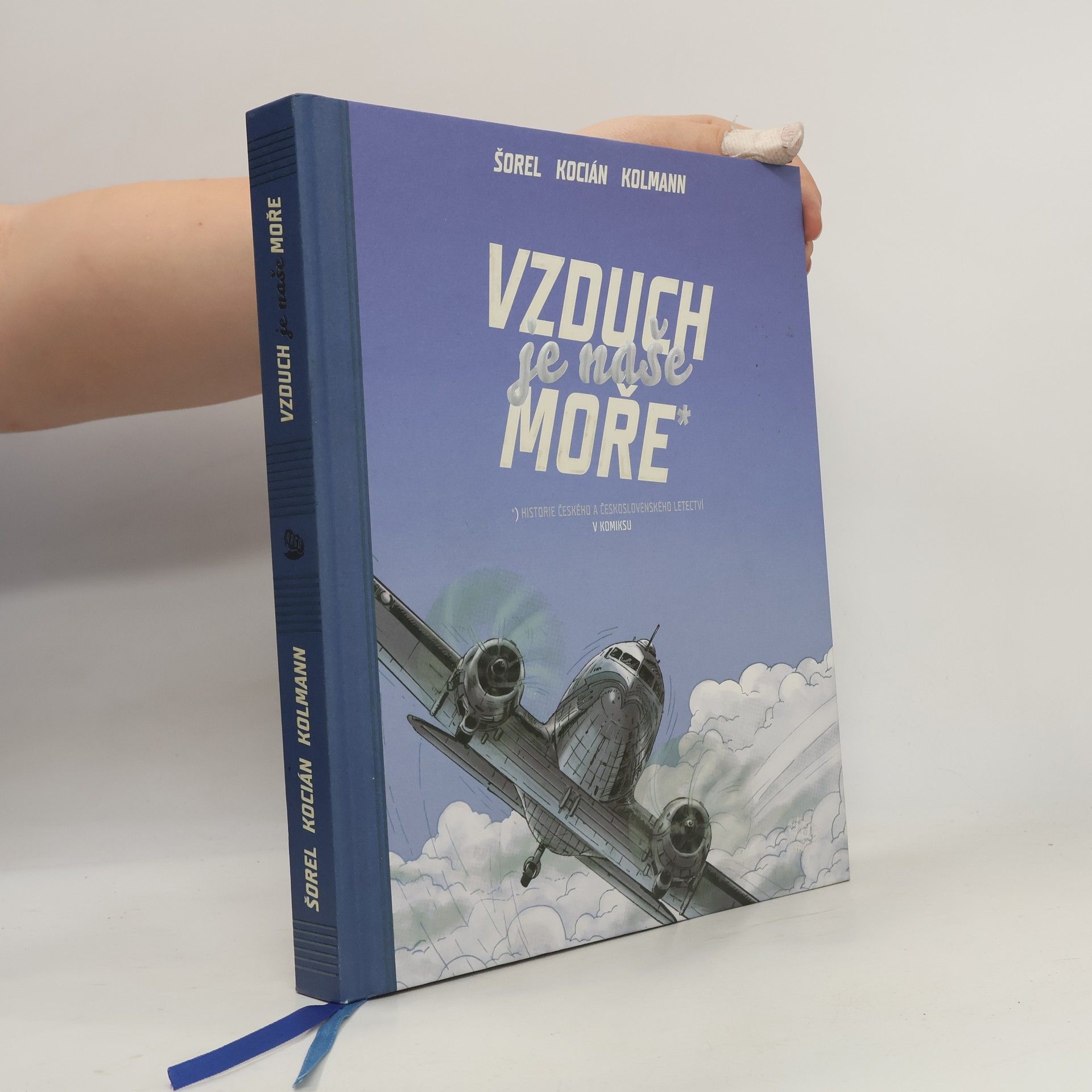 Petr Kolmann Vzduch je naše moře: Historie českého a československého letectví v komiksu