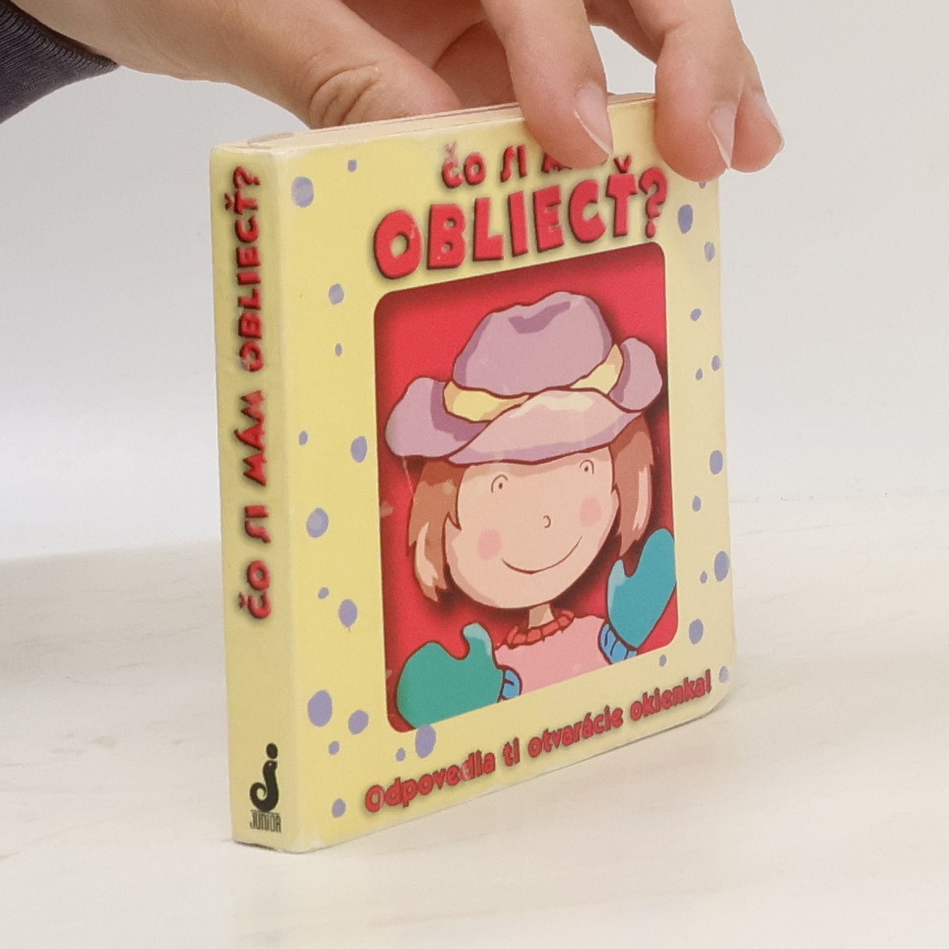 Kolektív autorov Čo si mám obliecť?