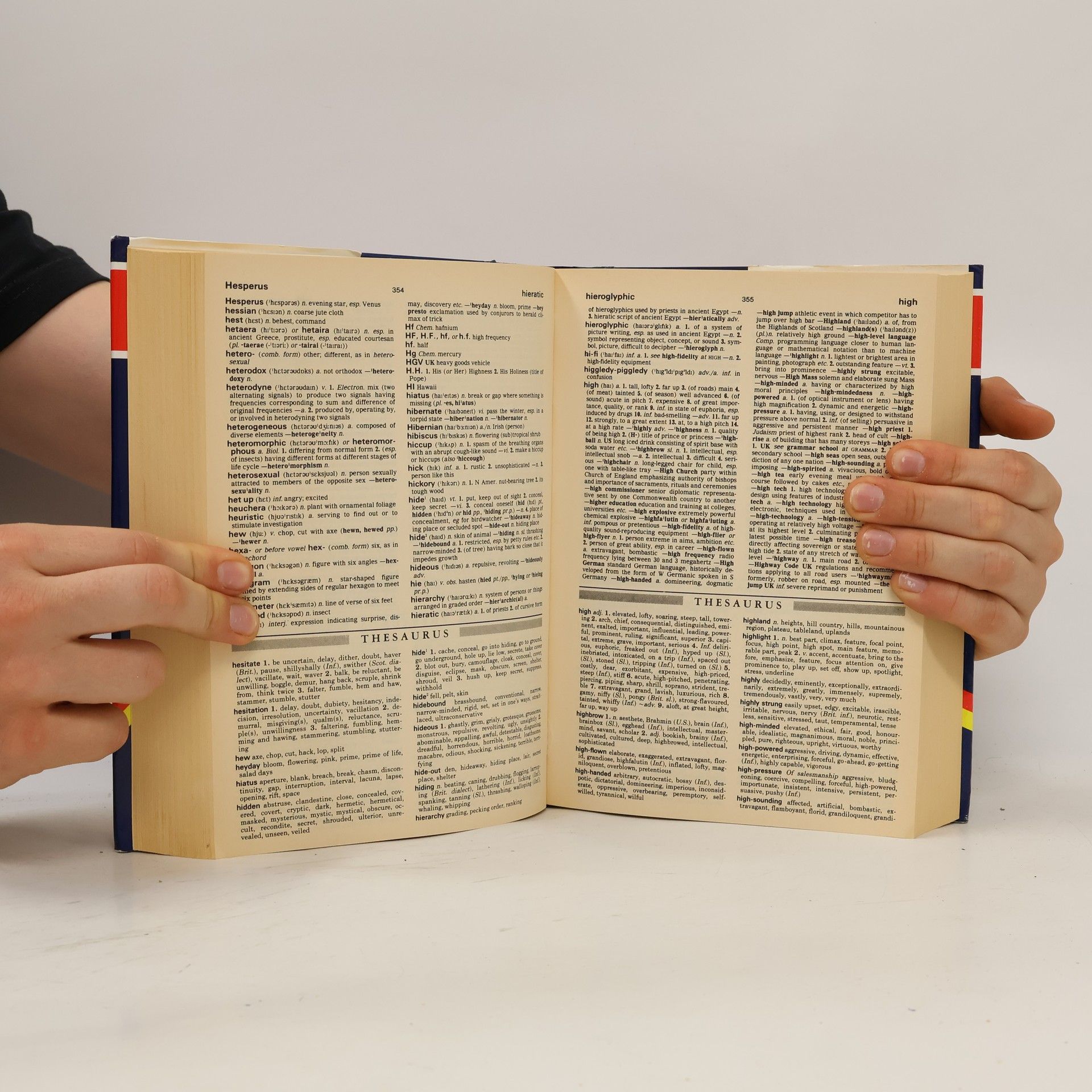 D. R. Bates Shorter Dictionary and Thesaurus