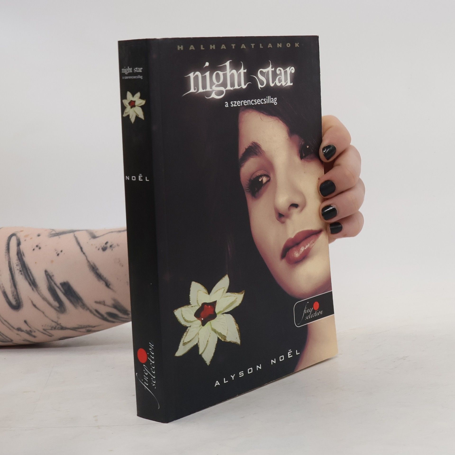 Alyson Noël Halhatatlanok: Night Star - A szerencsecsillag