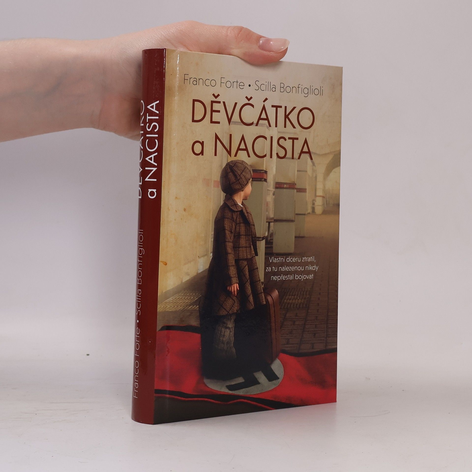 Franco Forte Děvčátko a nacista