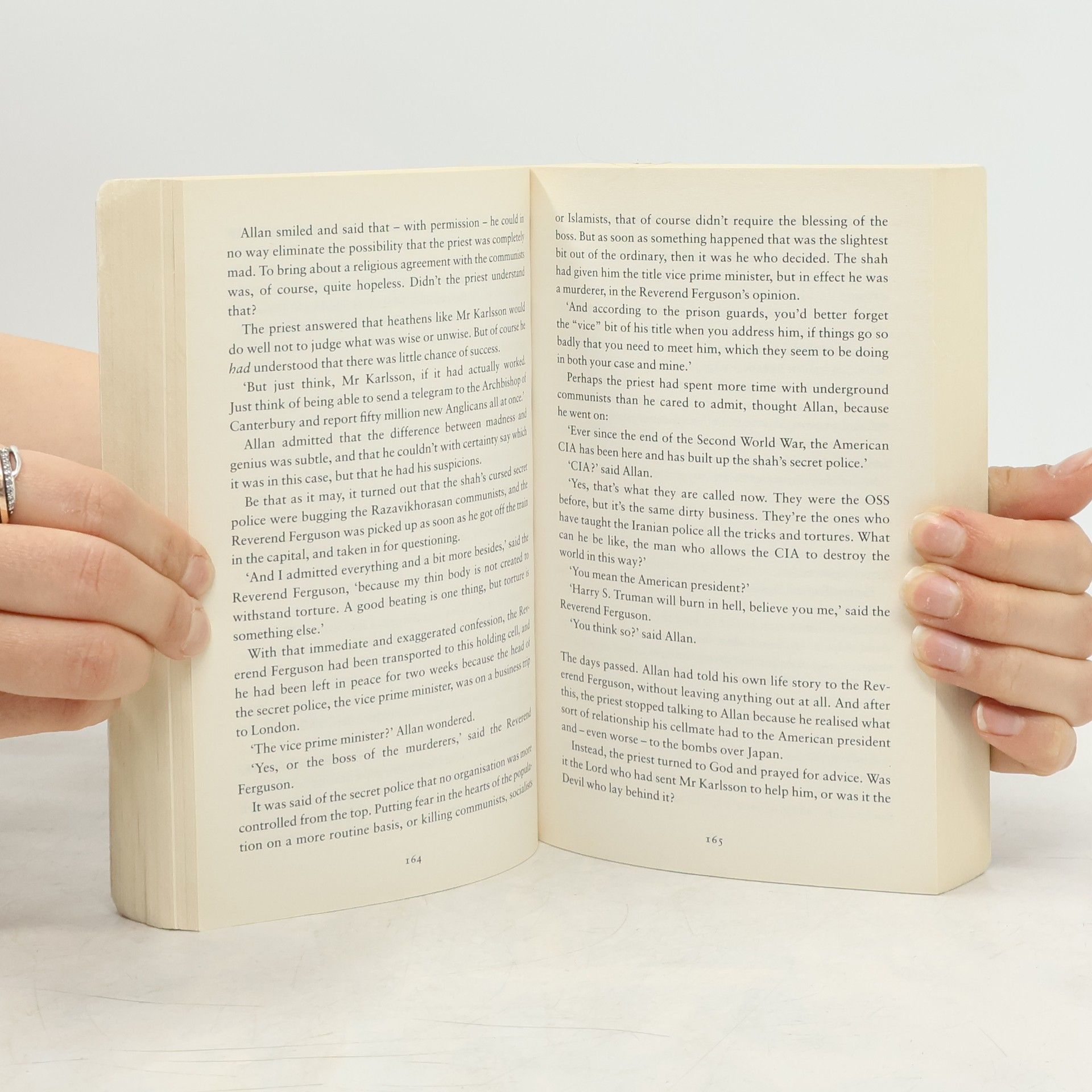 Jonas Jonasson The Hundred-Year-Old Man Who Climbed Out of the Window and Disappeared