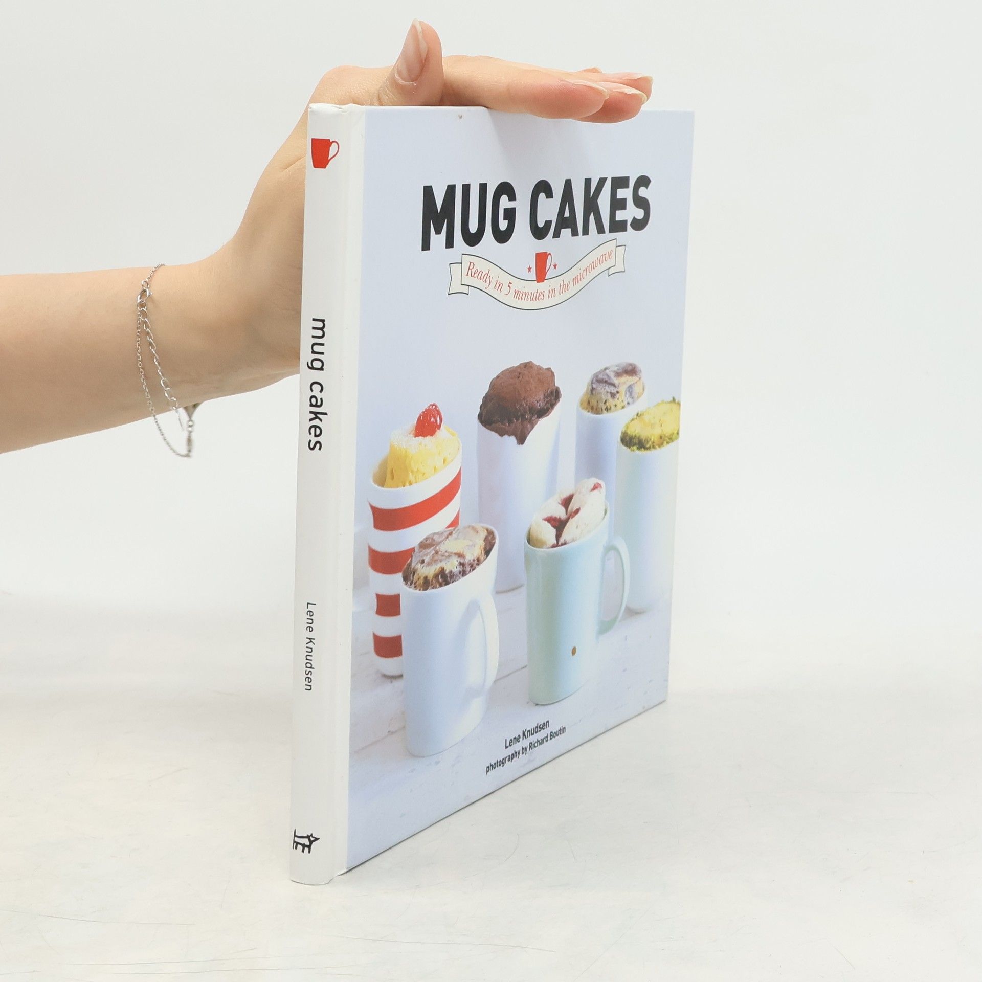 Lena Knudsen Mug Cakes