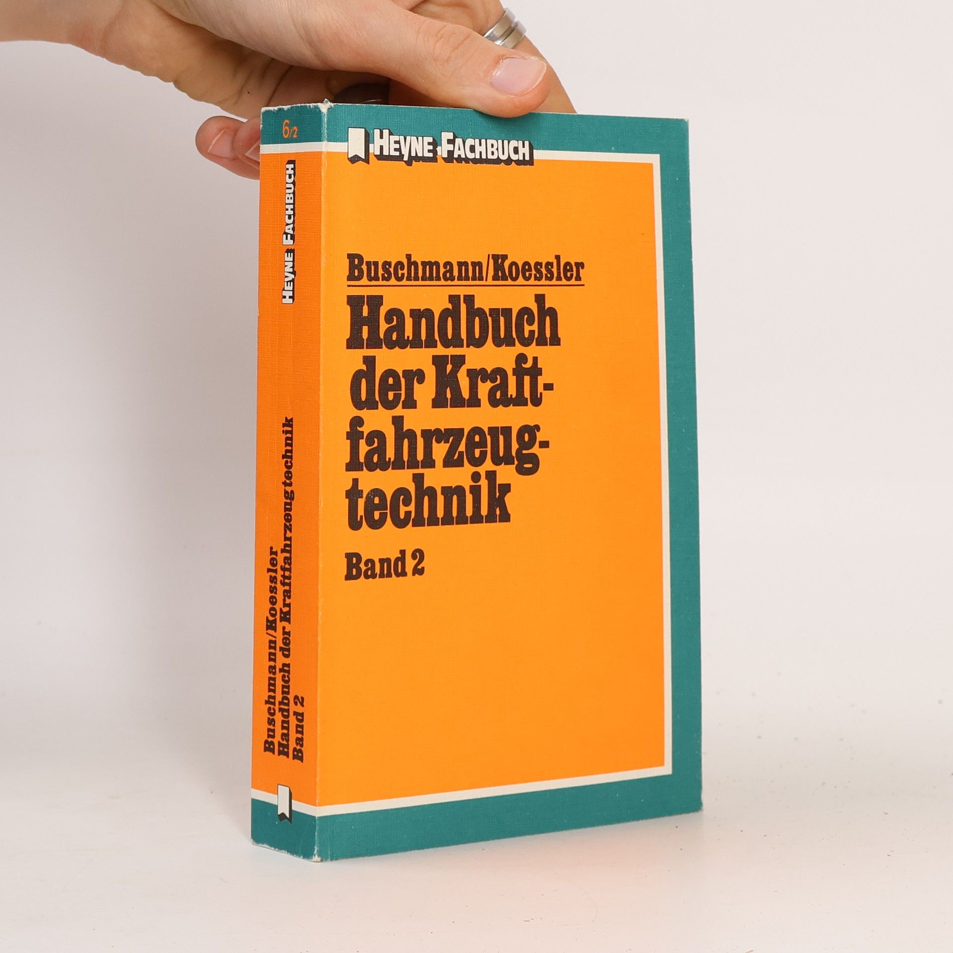 Handbuch der Kraftfahrzeugtechnik