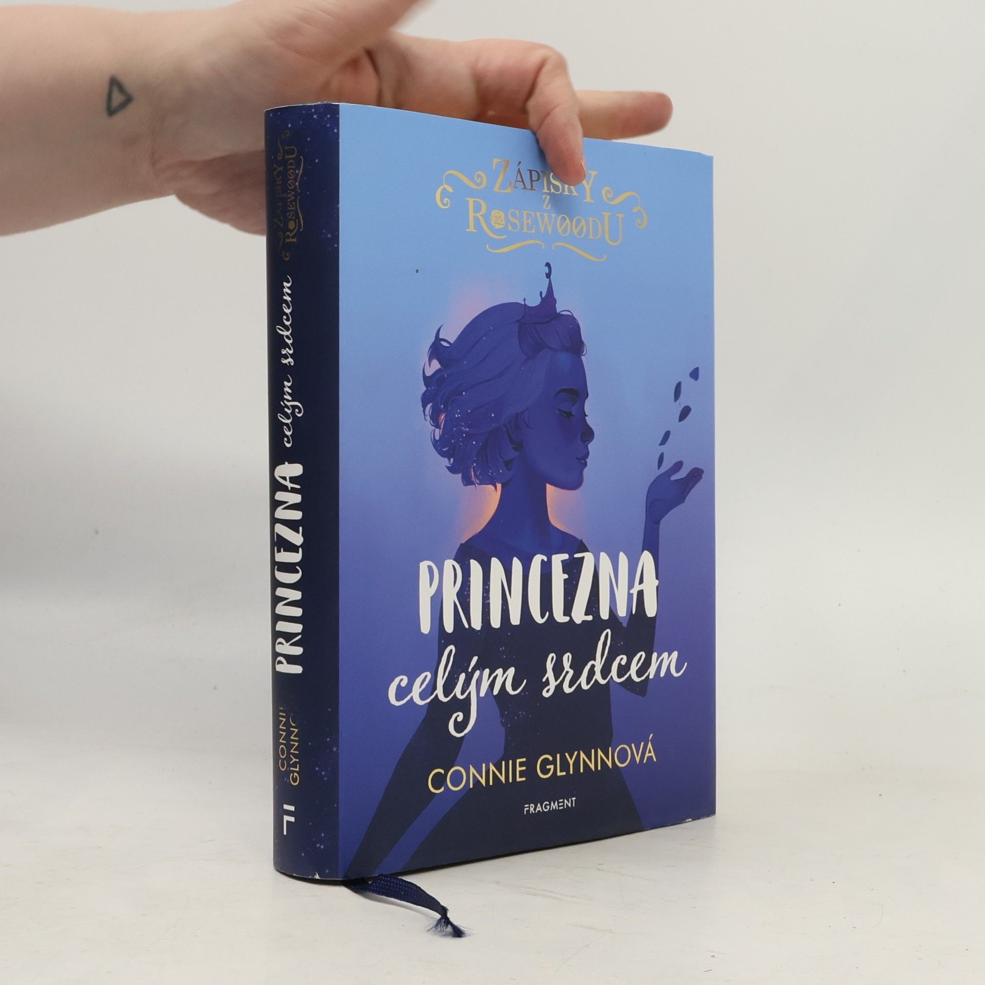 Connie Glynnová Zápisky z Rosewoodu: Princezna celým srdcem