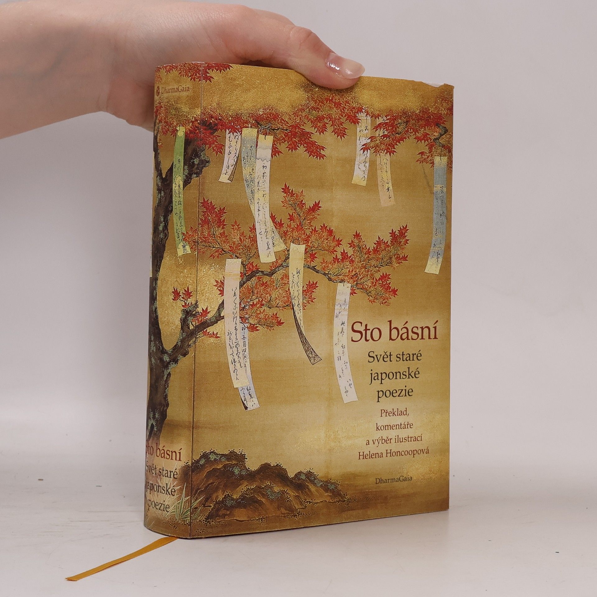 Helena Honcoopová Sto básní: Svět staré japonské poezie