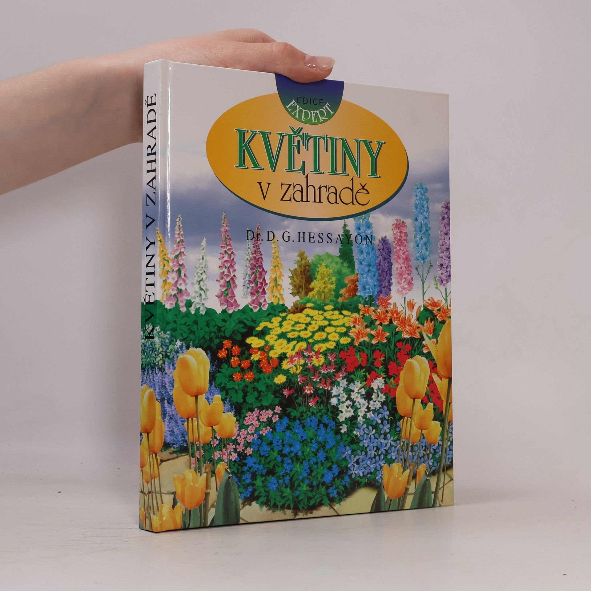 Květiny v zahradě