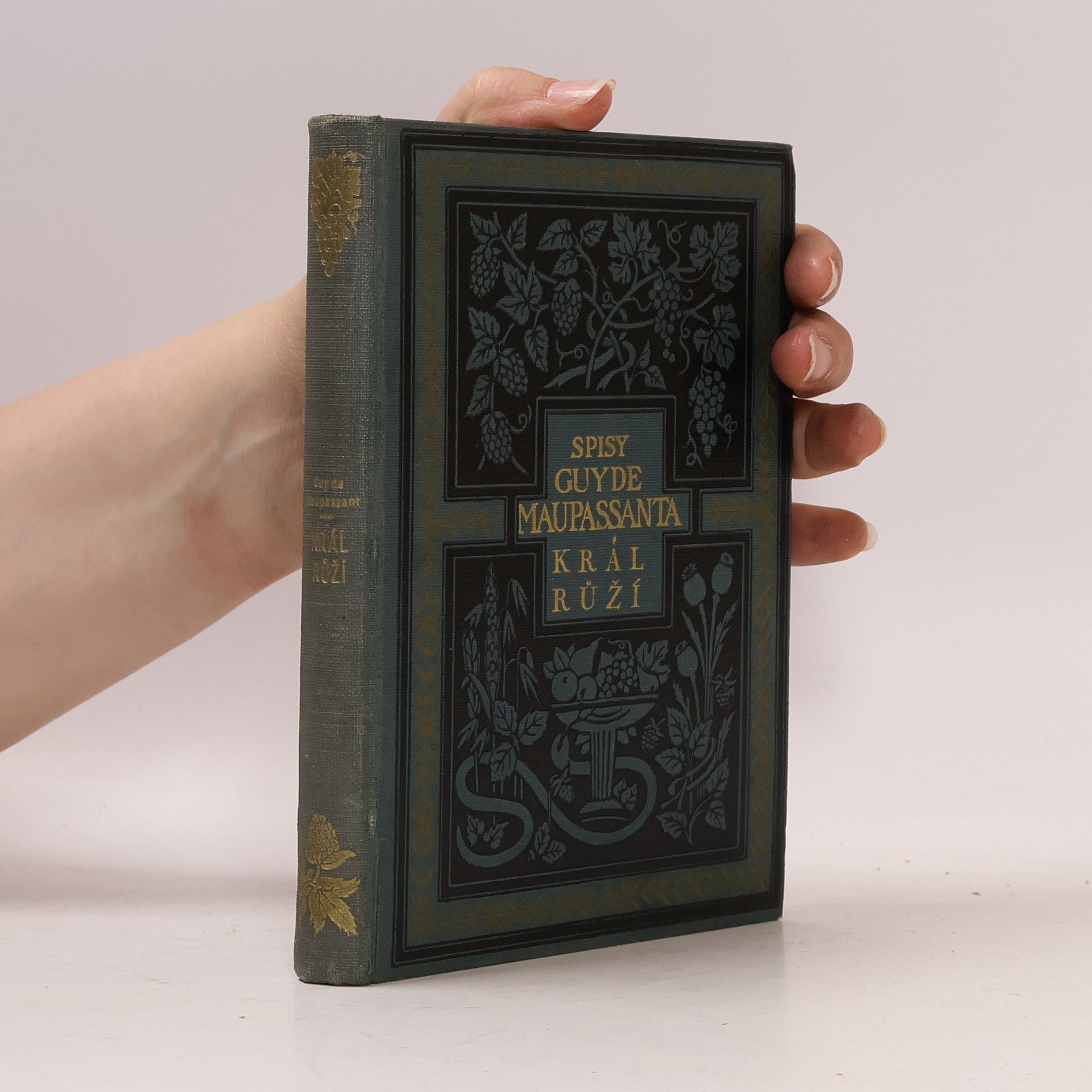Guy de Maupassant Král růží paní Hussonové