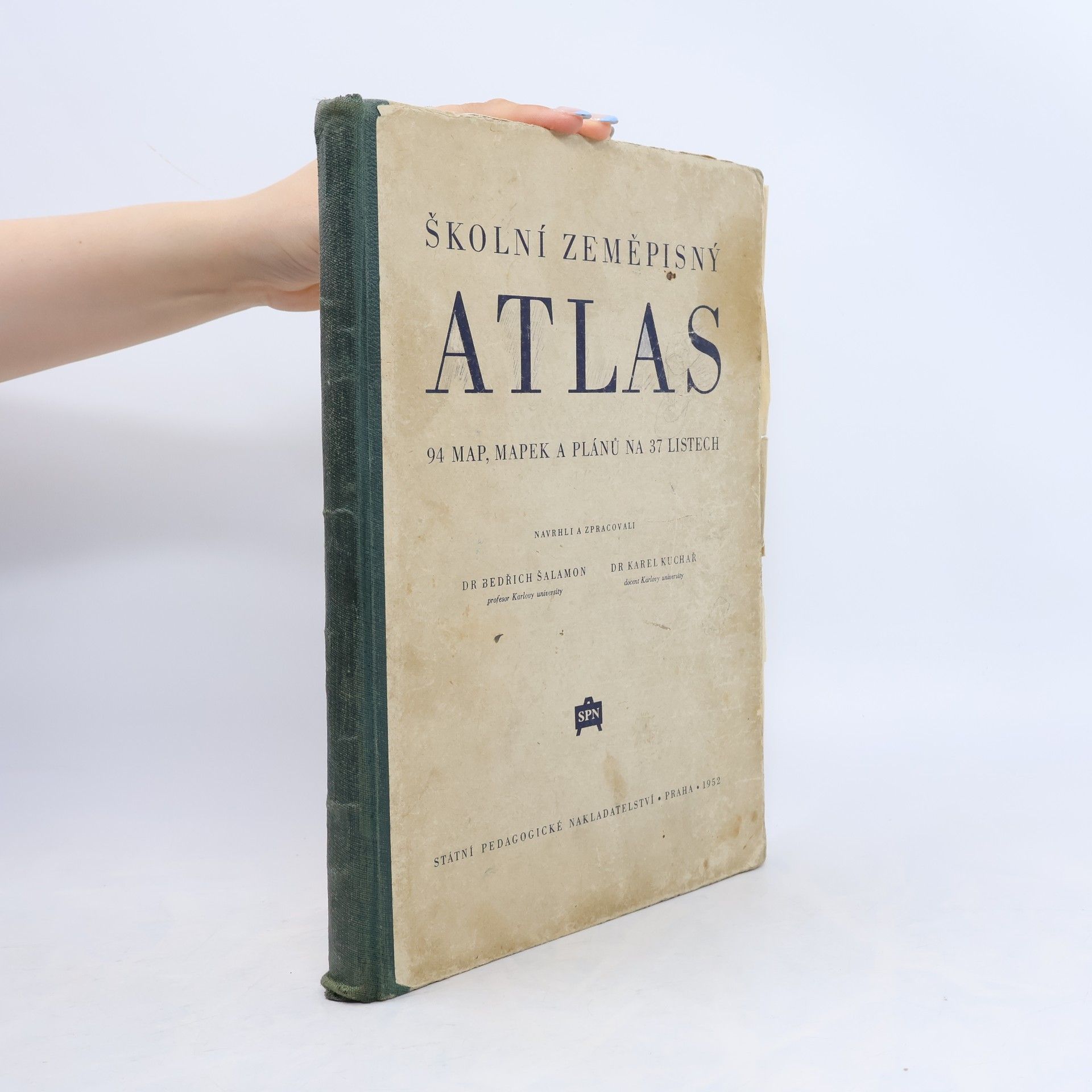 Karel Kuchař Školní zeměpisný atlas