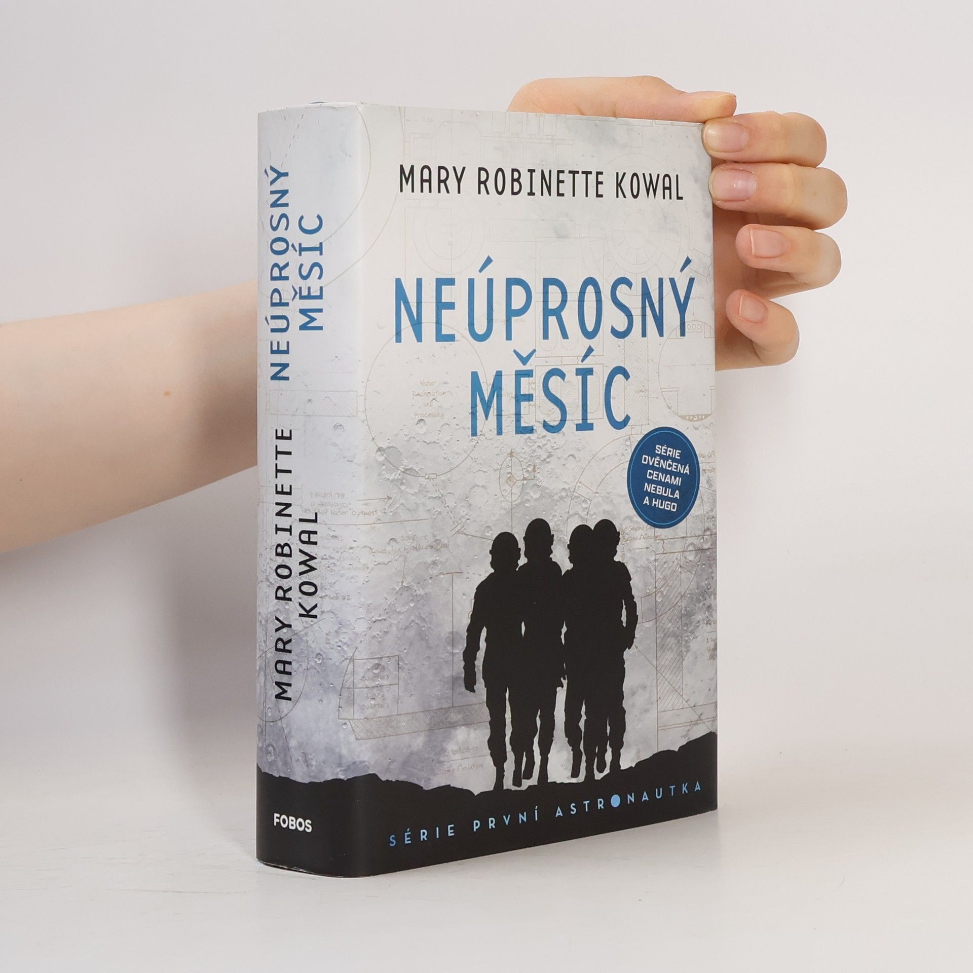 Mary Robinette Kowal Neúprosný měsíc