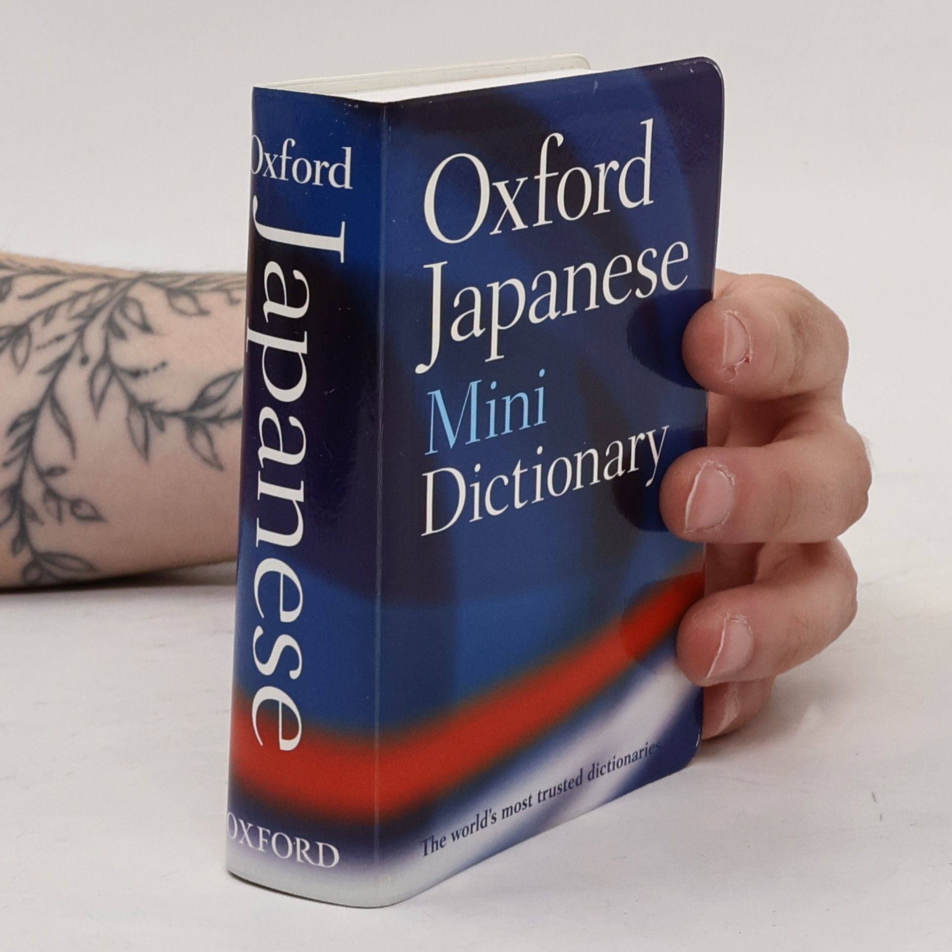 Gillian Hall Oxford Japanese Mini Dictionary