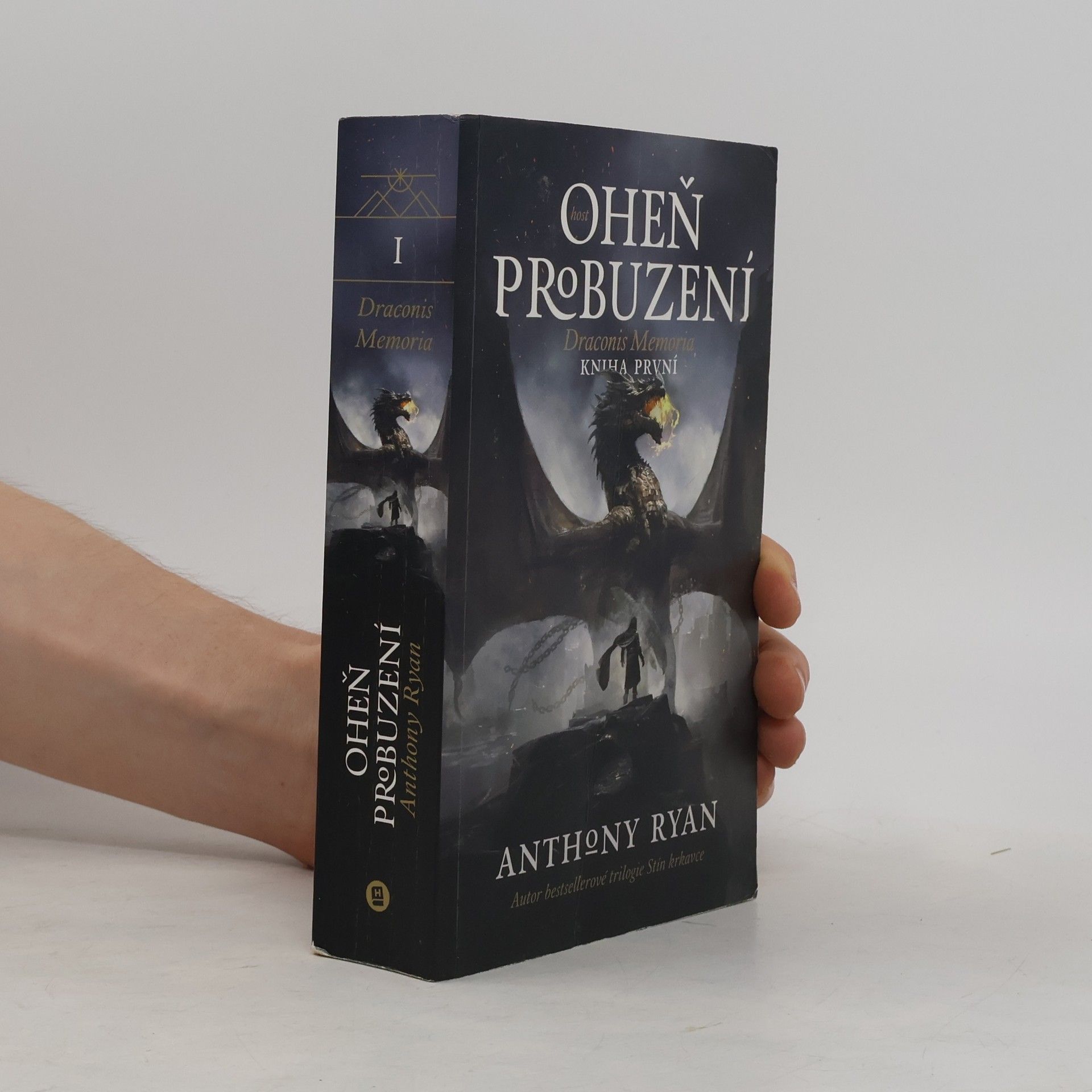 Anthony Ryan Oheň probuzení