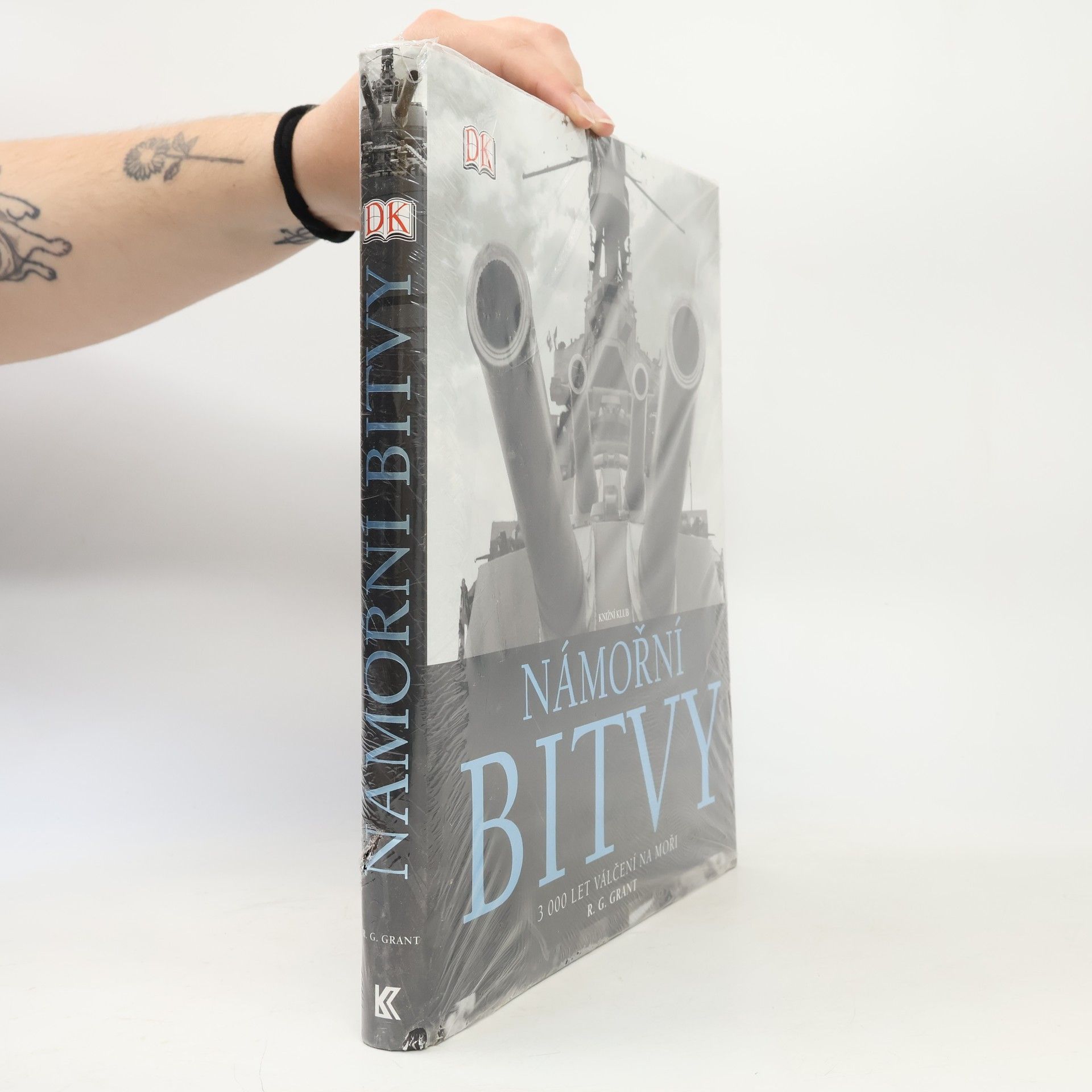 R. G. Grant Námořní bitvy – 3 000 let válčení na moři