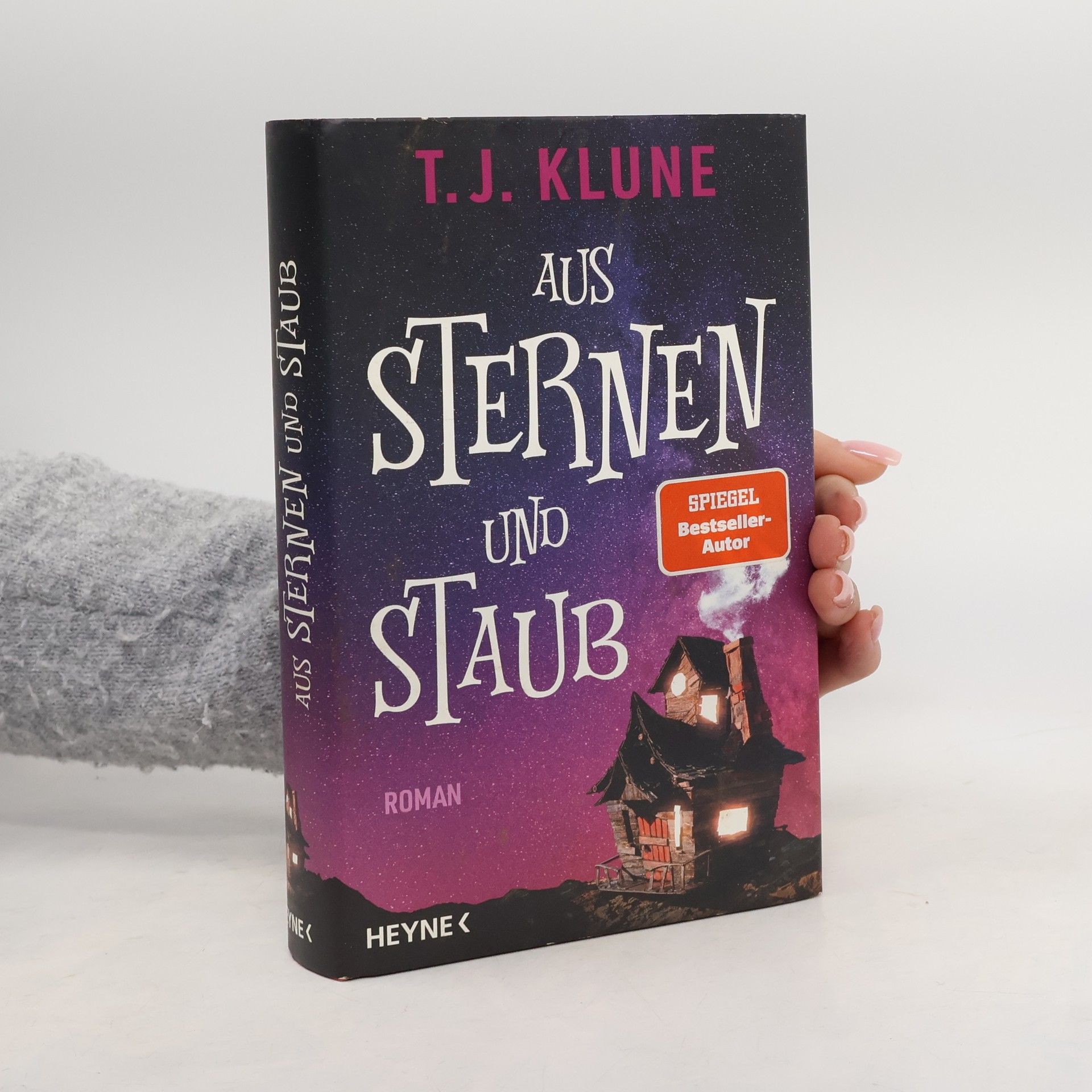 TJ Klune Aus Sternen und Staub
