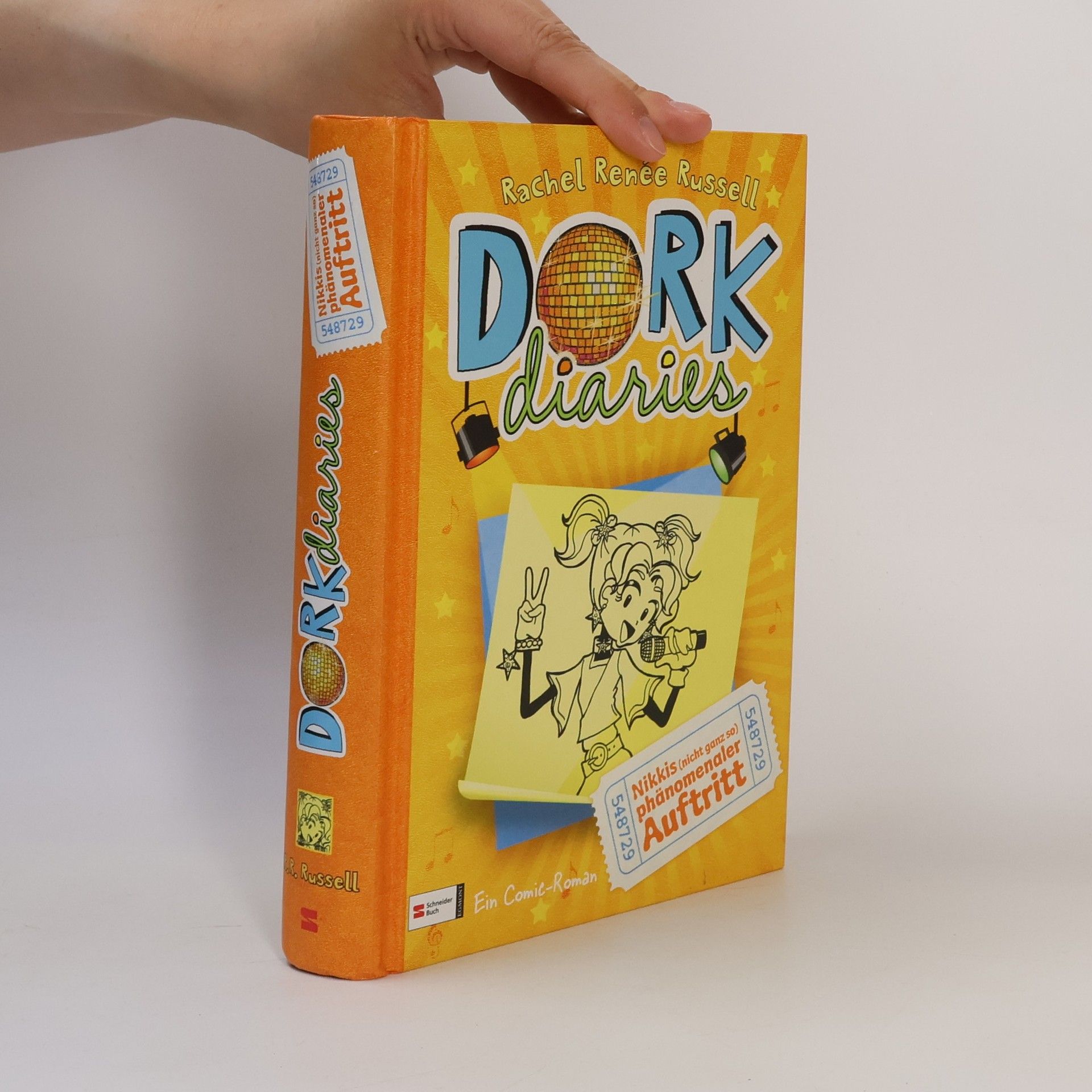 Dork Diaries: Nikkis phänomenaler Auftritt
