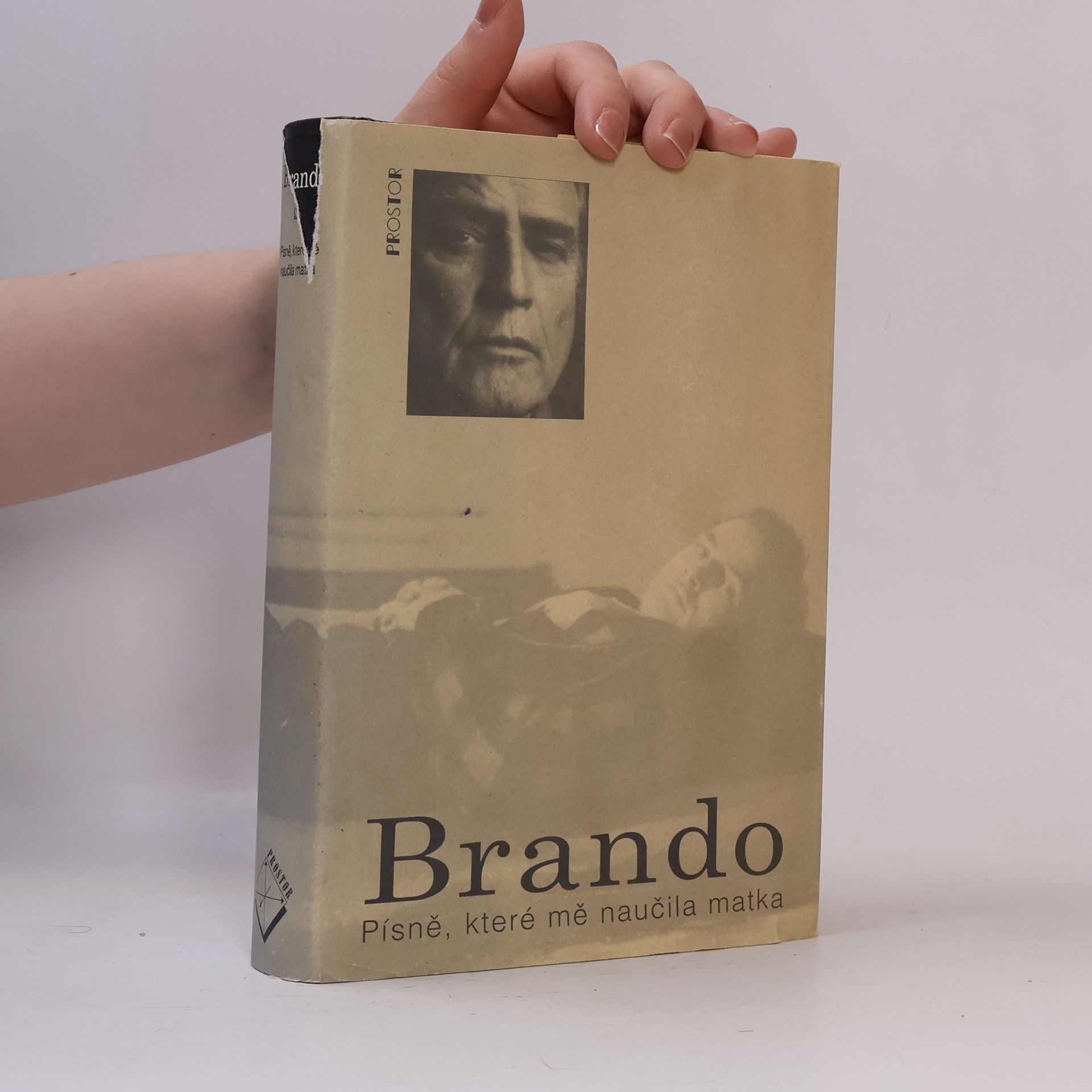 Marlon Brando Brando: písně, které mě naučila matka