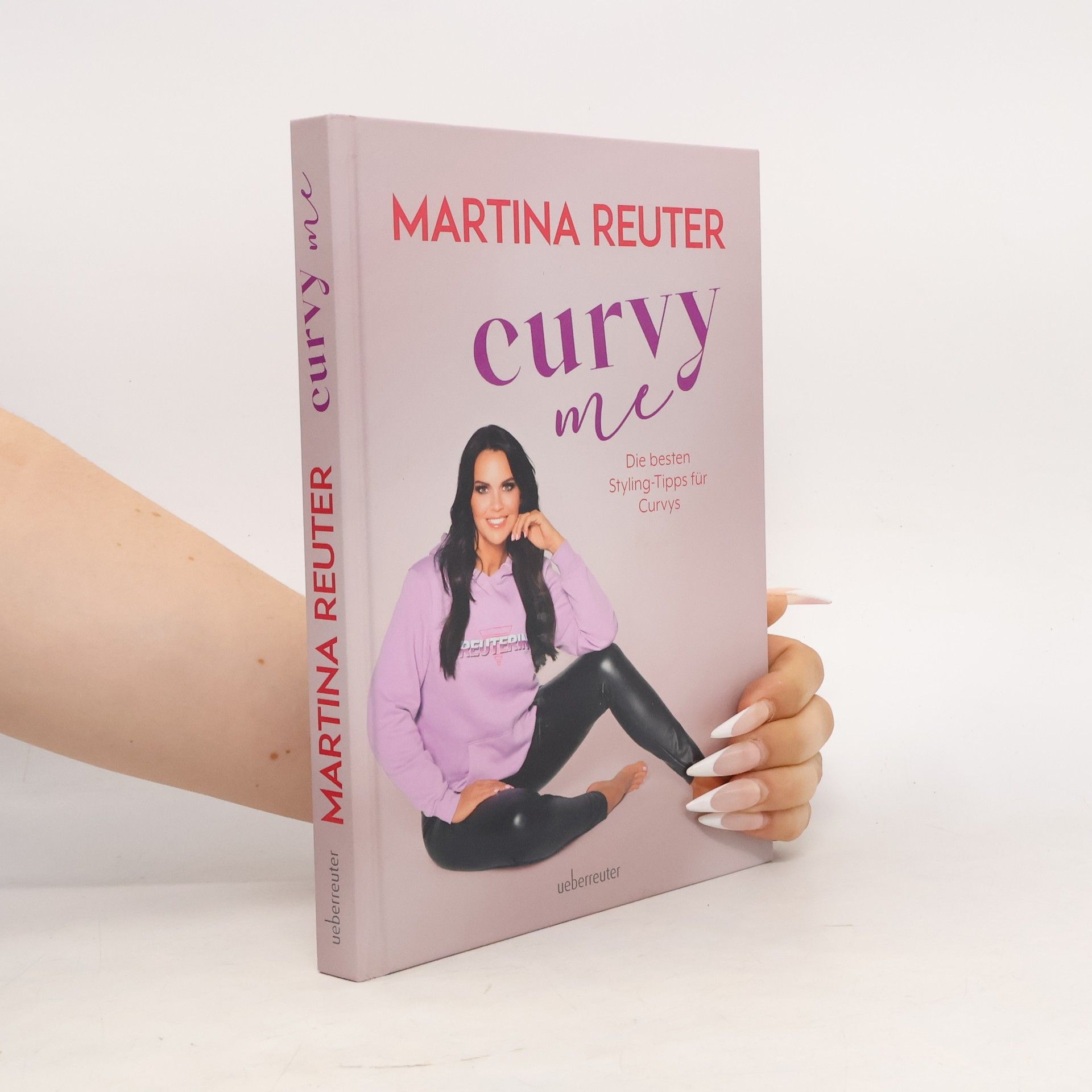 Curvy me