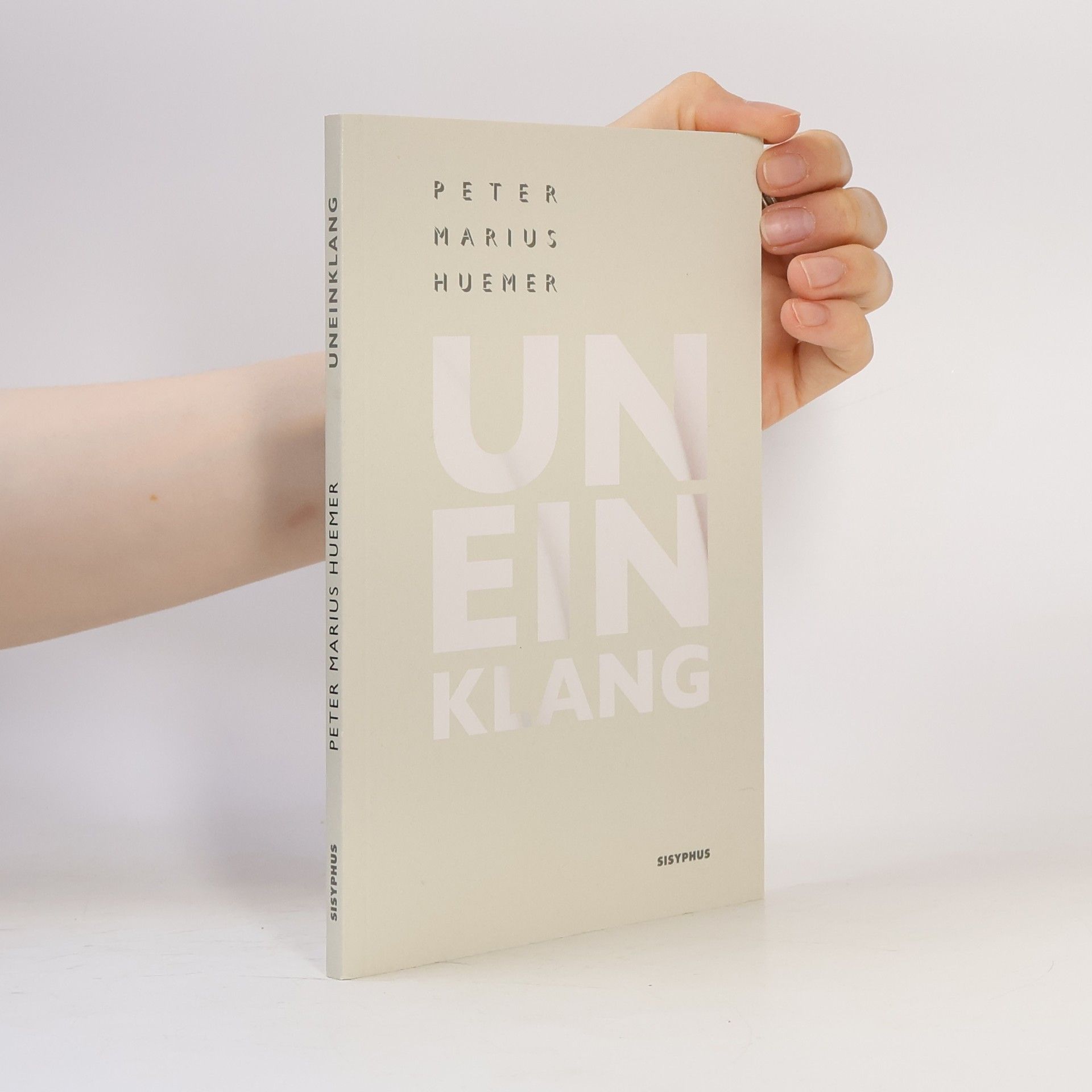 Peter Marius Huemer Uneinklang