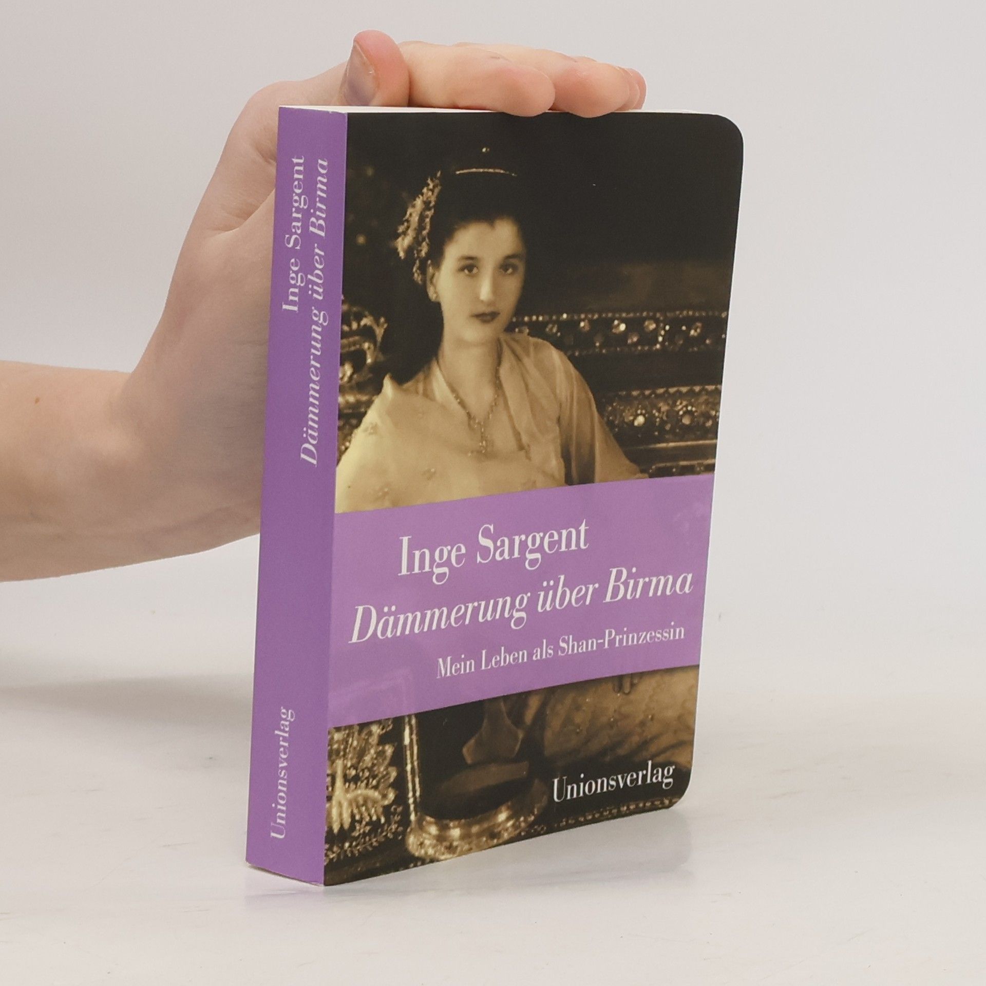 Inge Sargent Dämmerung über Birma