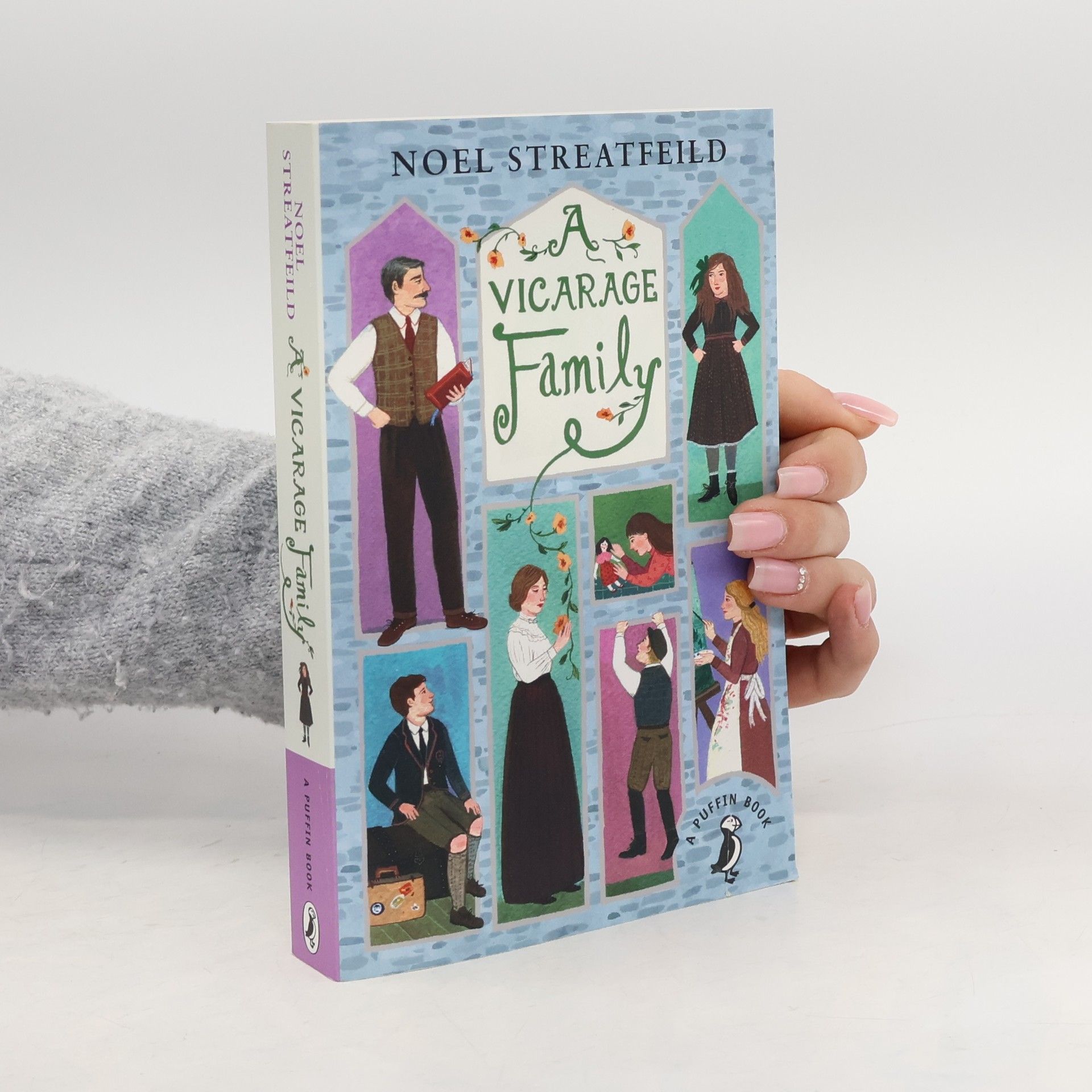 Noel Streatfeild Puffin Book: A Vicarage Family
