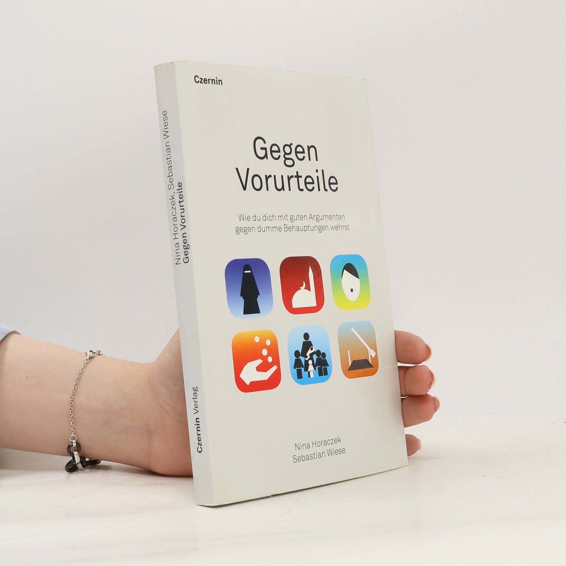Nina Horaczek Gegen Vorurteile