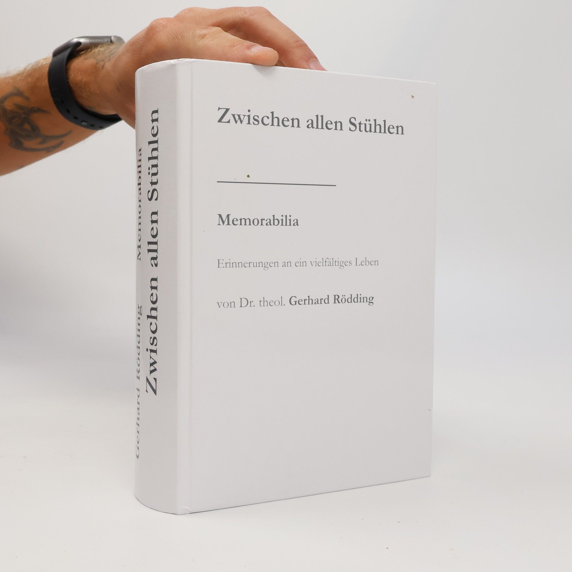 Gerhard Rödding Zwischen allen Stühlen