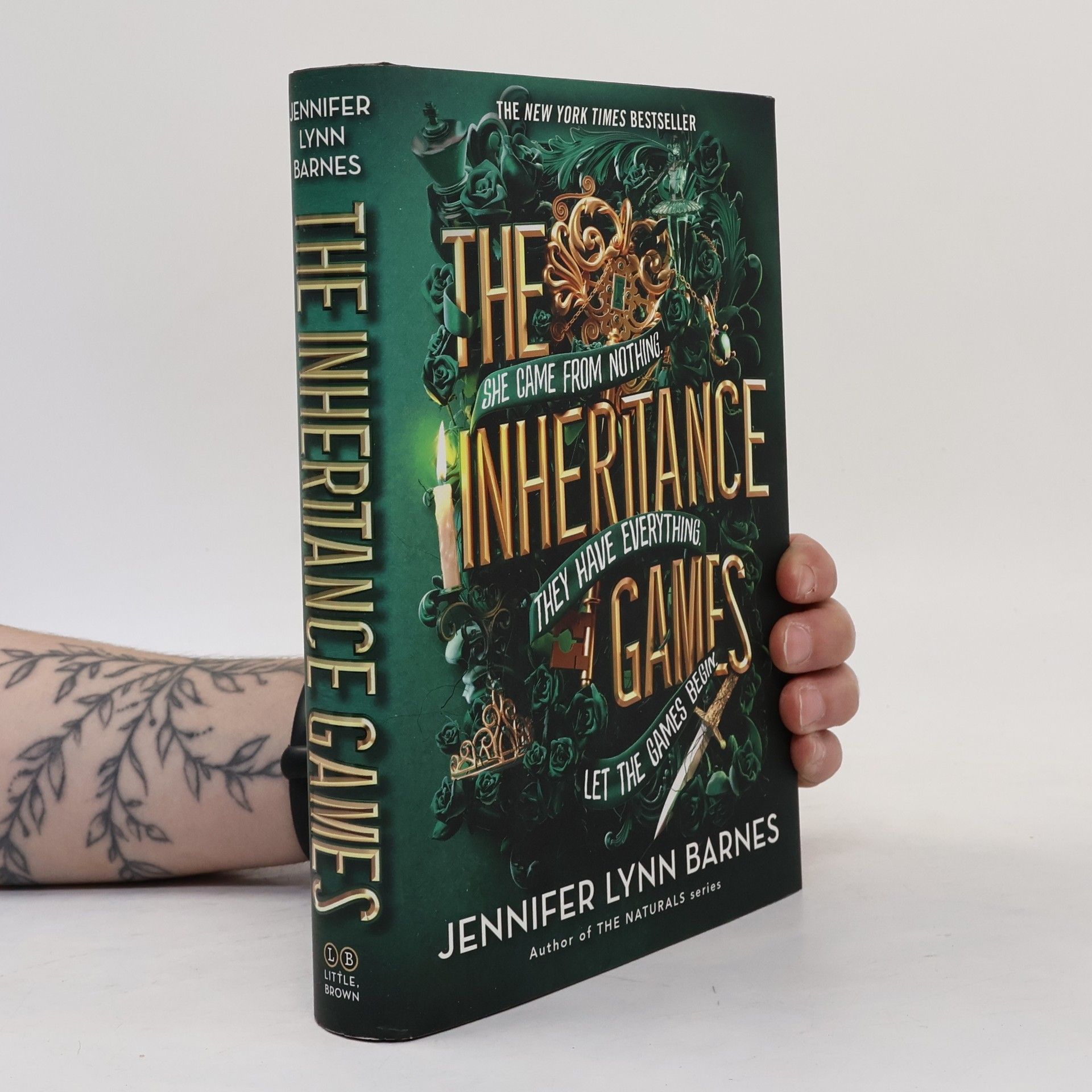 Jennifer Lynn Barnes The Inheritance Games
