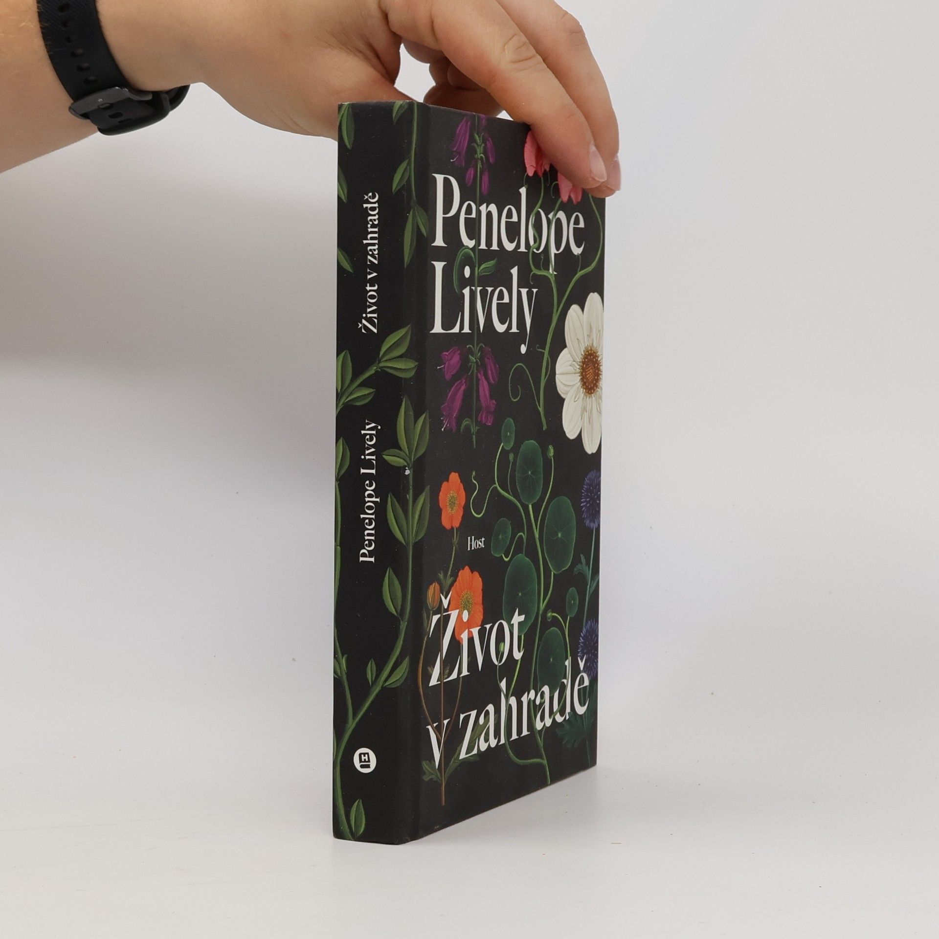Penelope Lively Život v zahradě