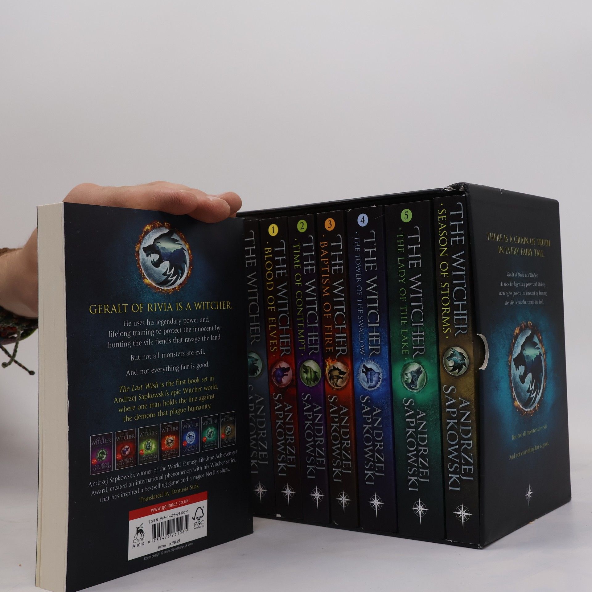 Andrzej Sapkowski The Witcher Boxed Set 1-8