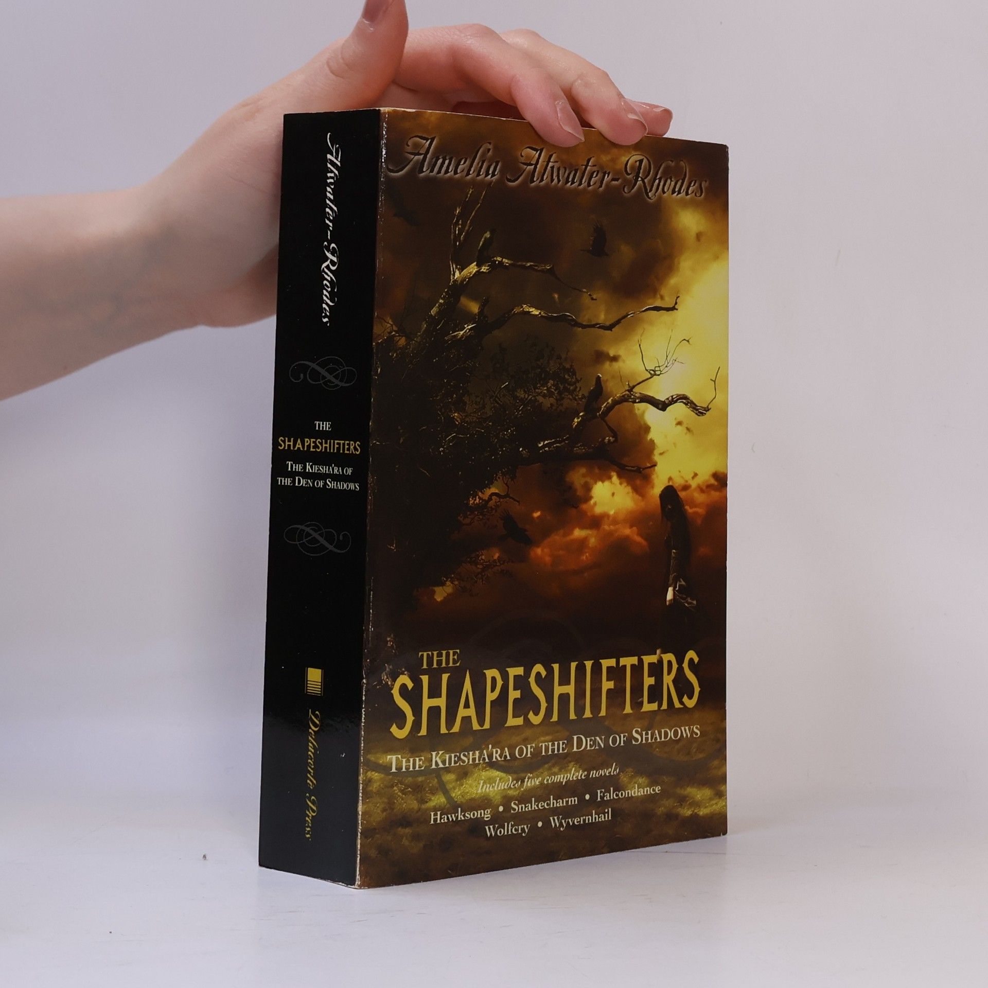 Amelia Atwater-Rhodes The Shapeshifters