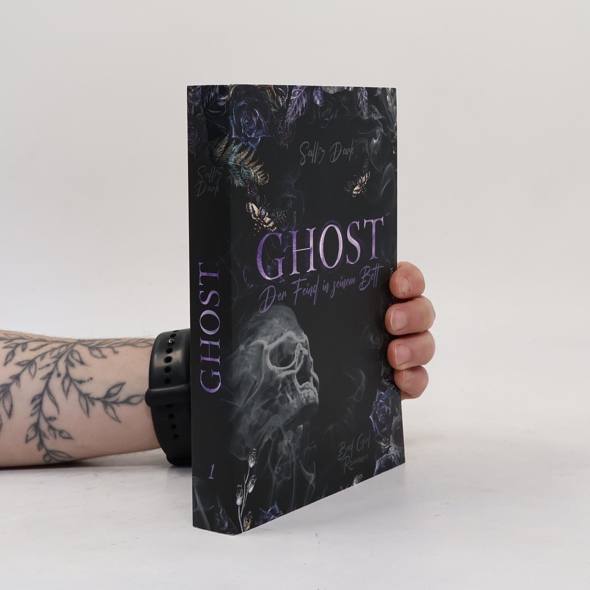 Sally Dark Ghost 1: Der Feind in seinem Bett
