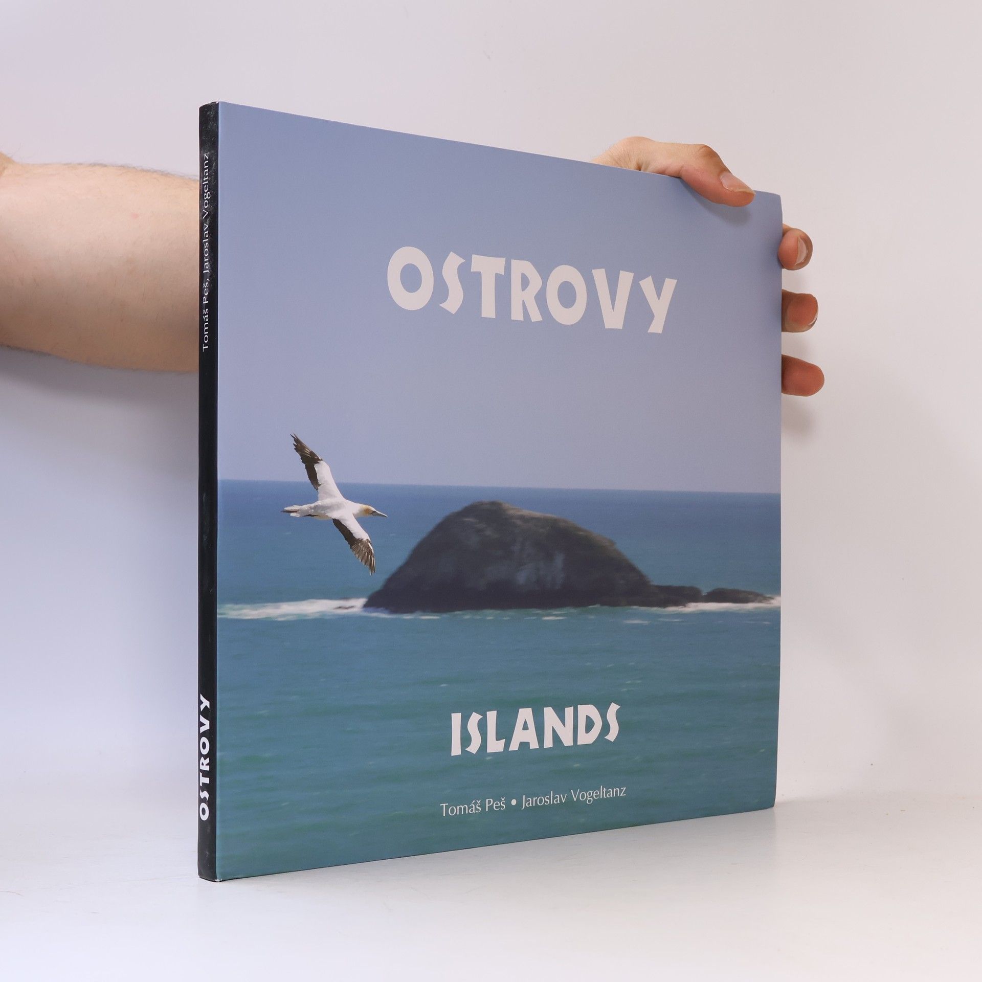 Tomáš Peš Ostrový / Islands