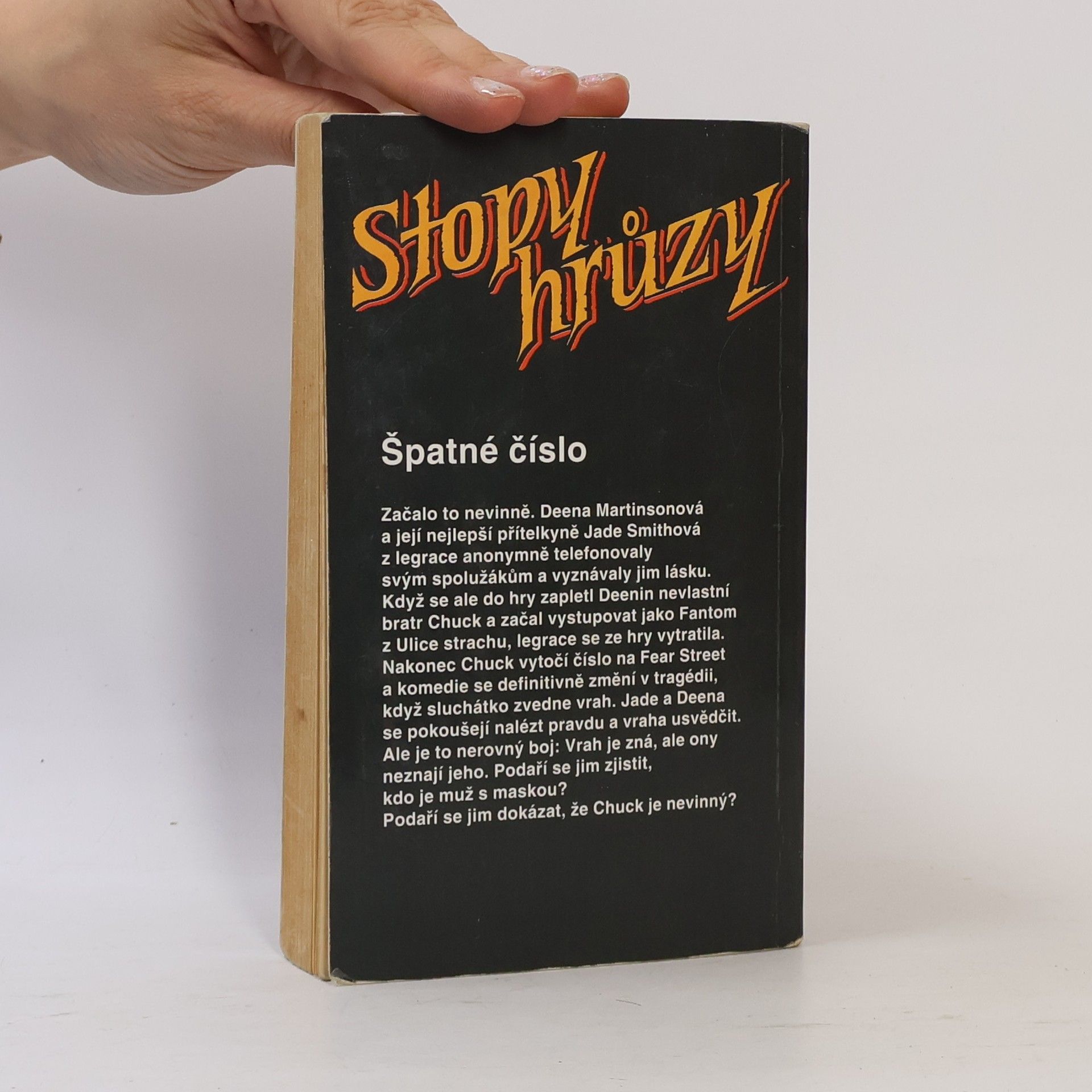 R. L. Stine Haló, tady fantom!