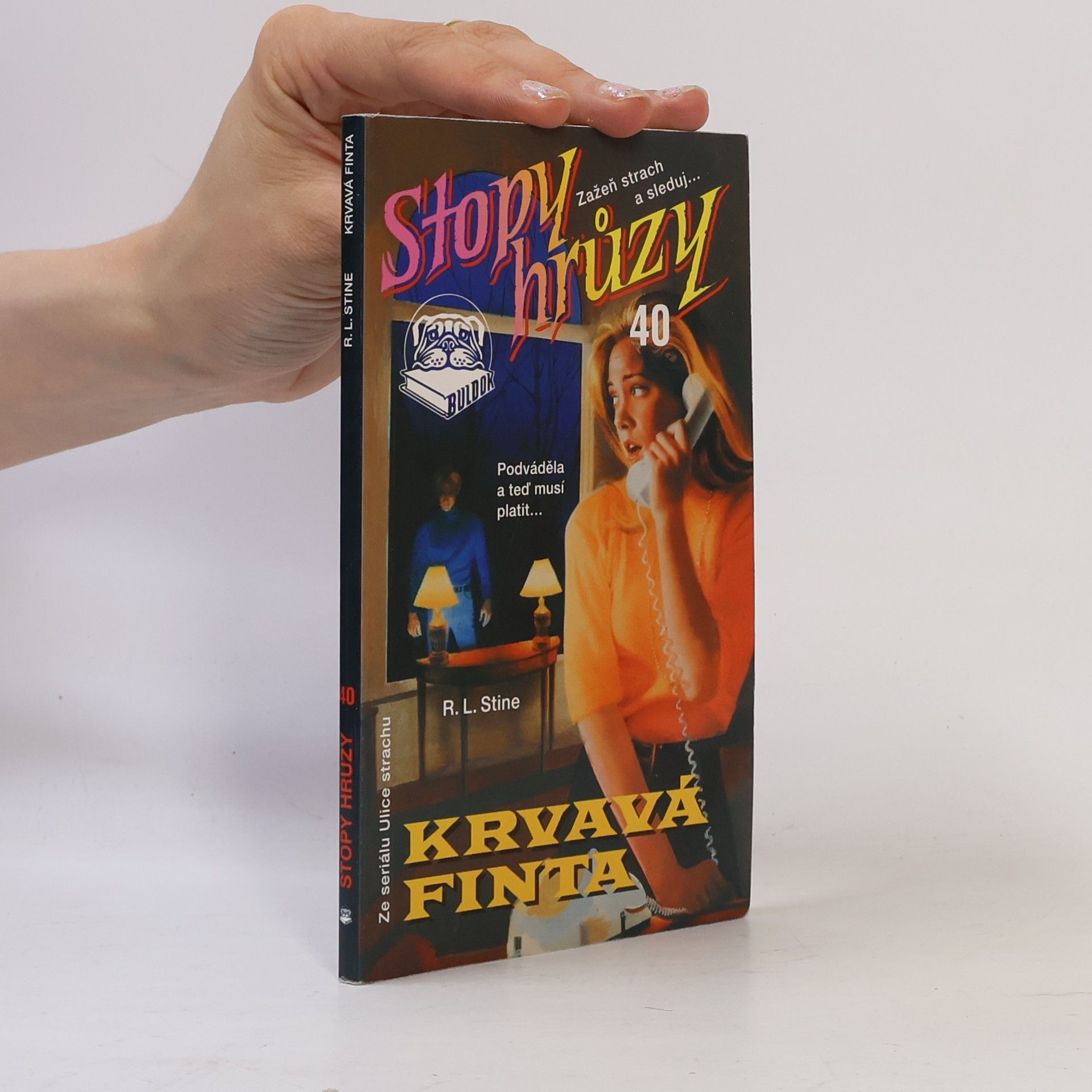 R. L. Stine Krvavá finta. Stopy hrůzy 40