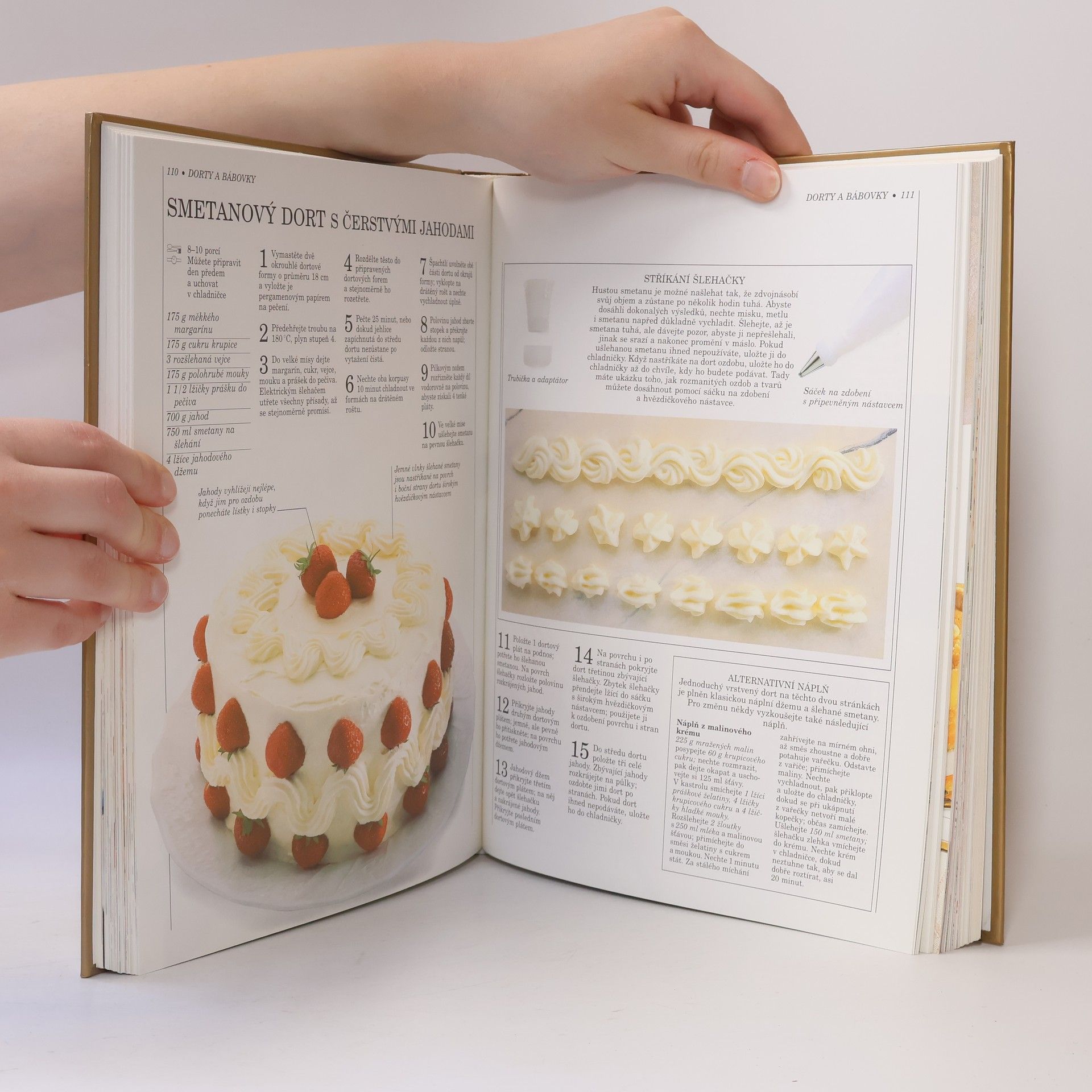 Mary Berry Dezerty a cukroví
