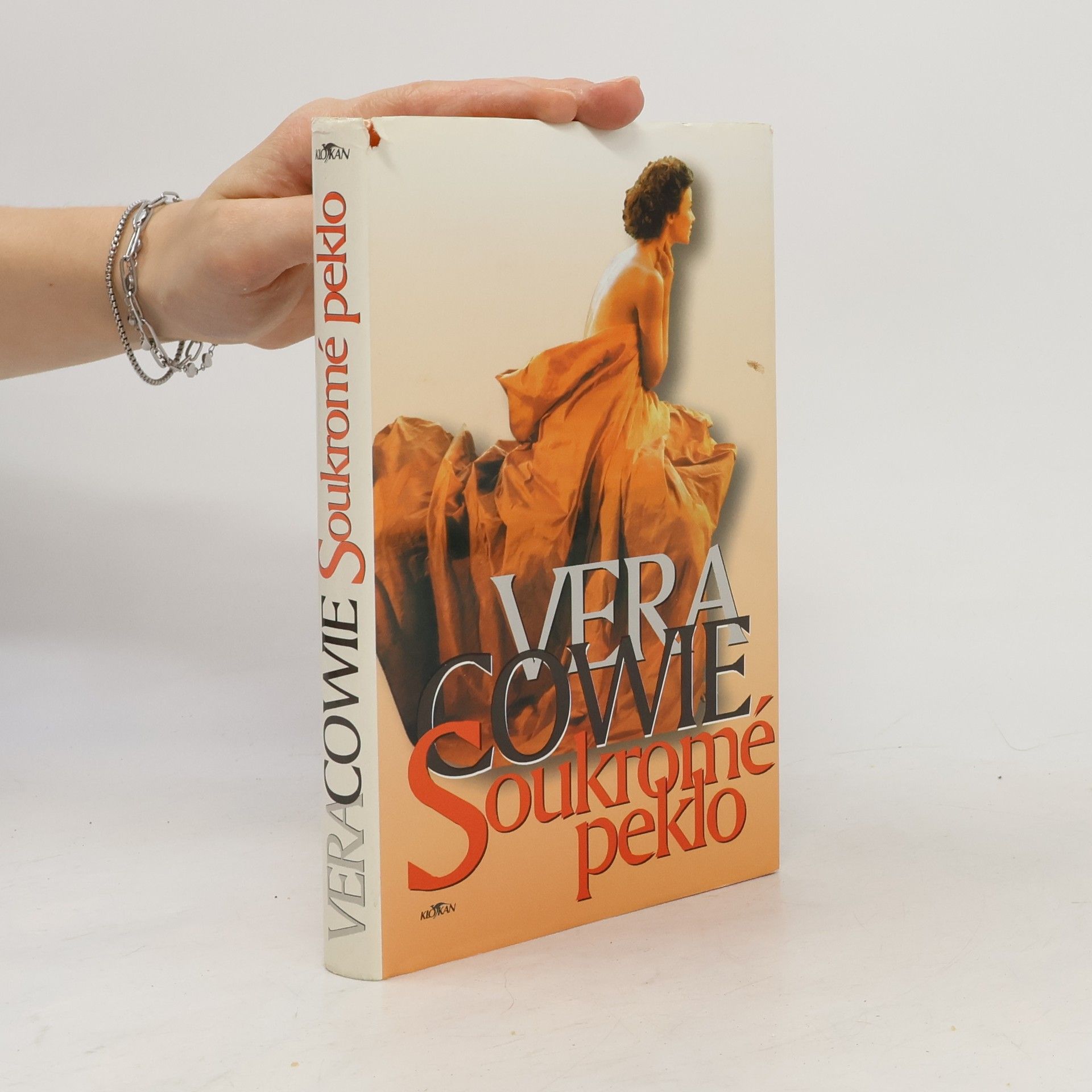 Vera Cowie Soukromé peklo