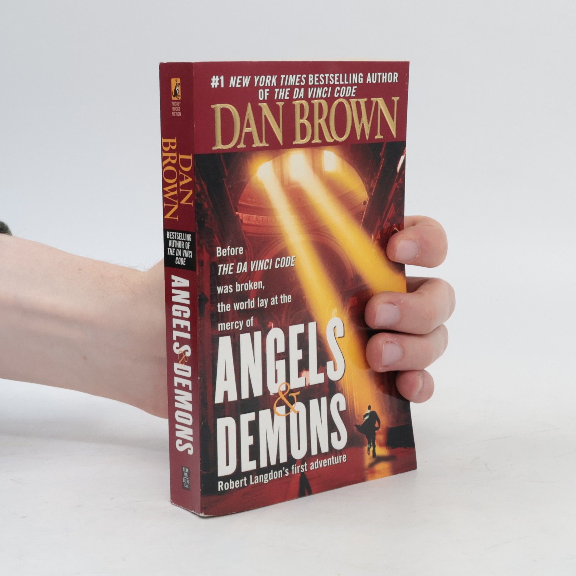 Dan Brown Angels & Demons