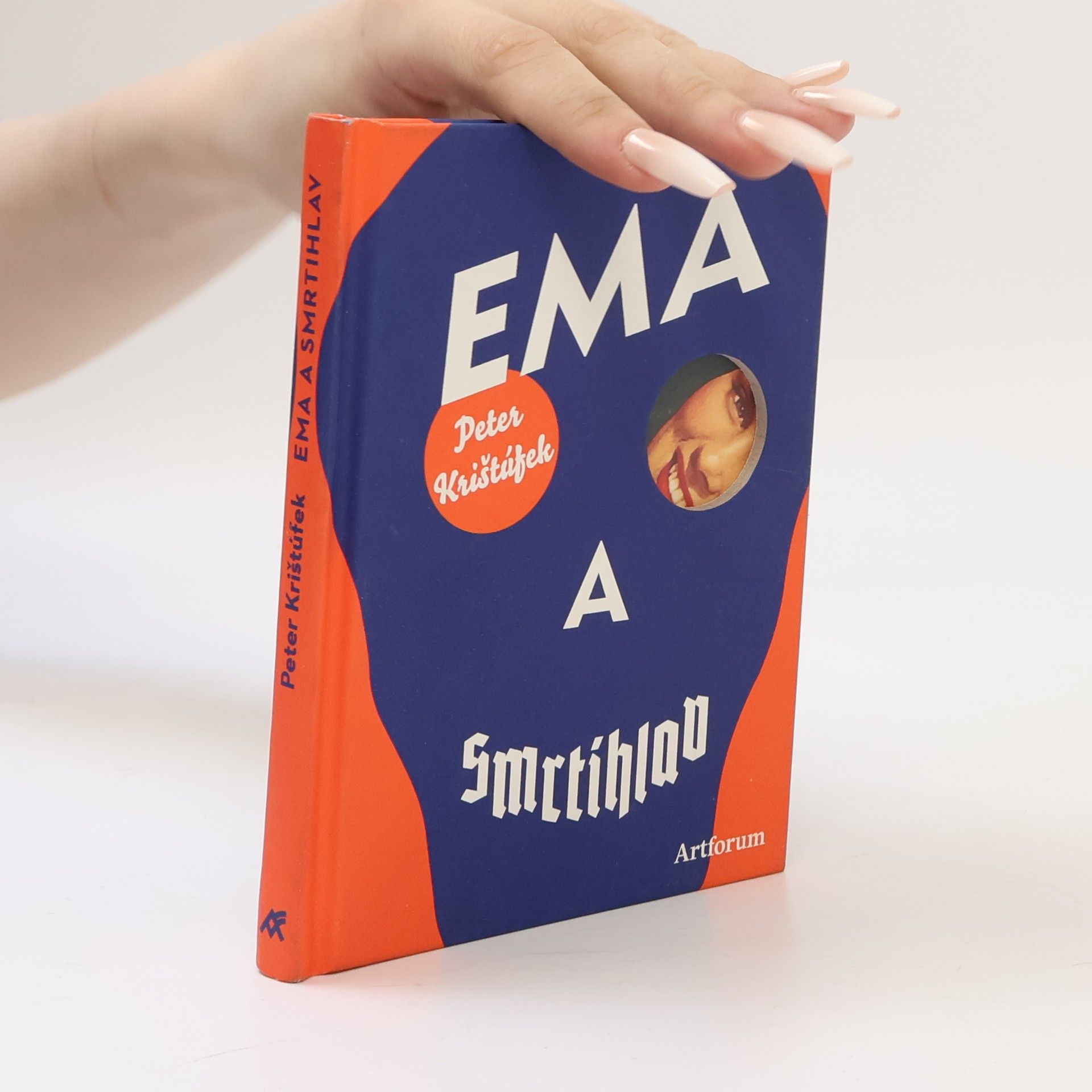 Peter Krištúfek Ema a smrtihlav