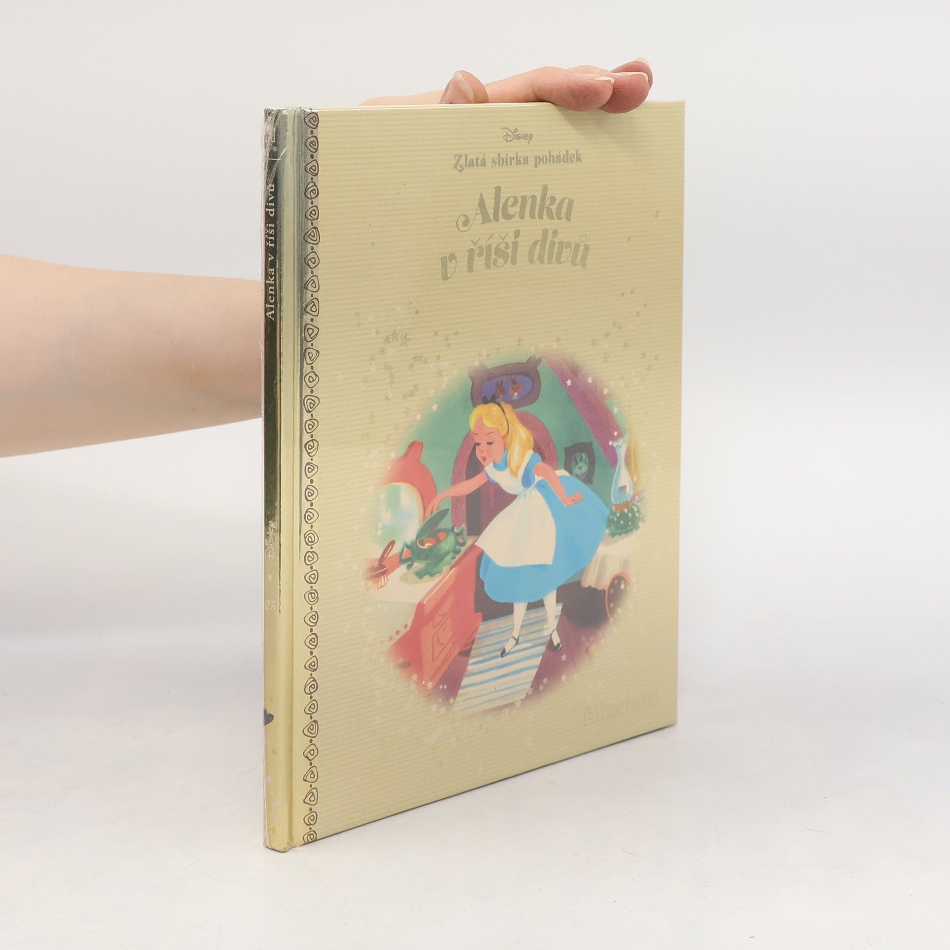Collectif d'auteurs Zlatá sbírka pohádek 25. Alenka v říši divů