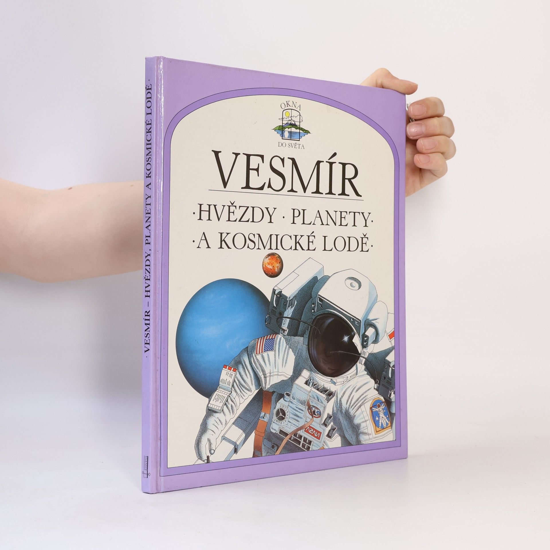 Sue Becklake Vesmír. Hvězdy, planety a kosmické lodě.