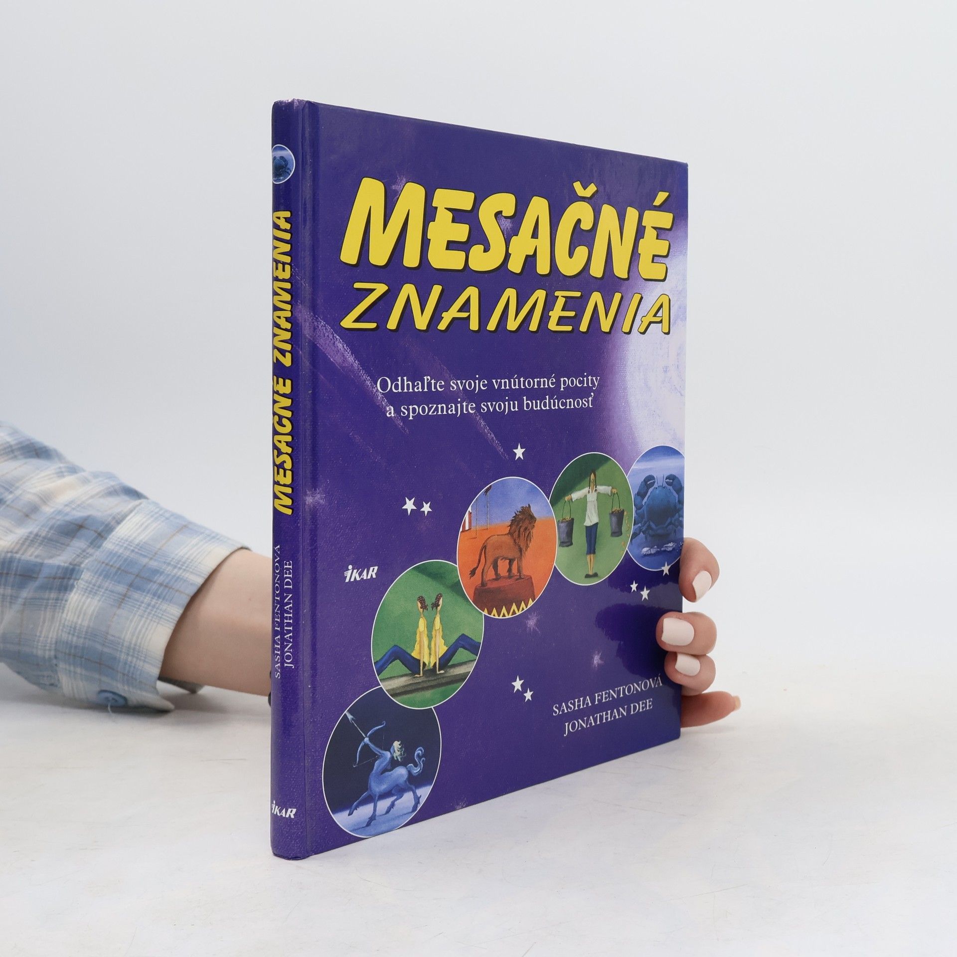 Jonathan Dee Mesačné znamenia