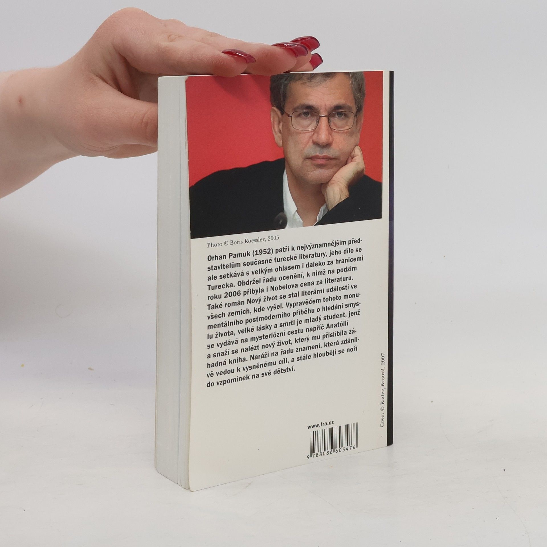 Orhan Pamuk Nový život