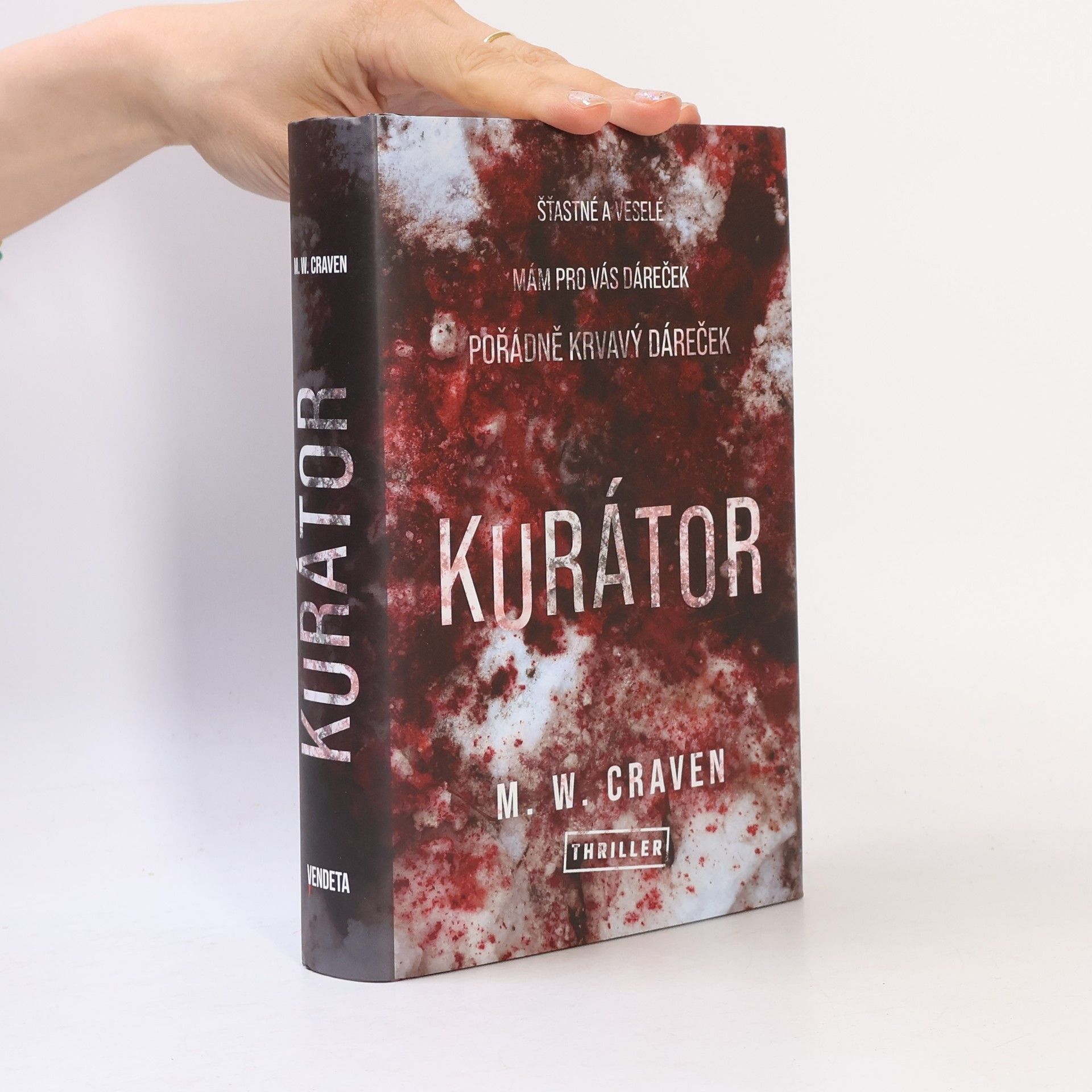 M. W. Craven Kurátor
