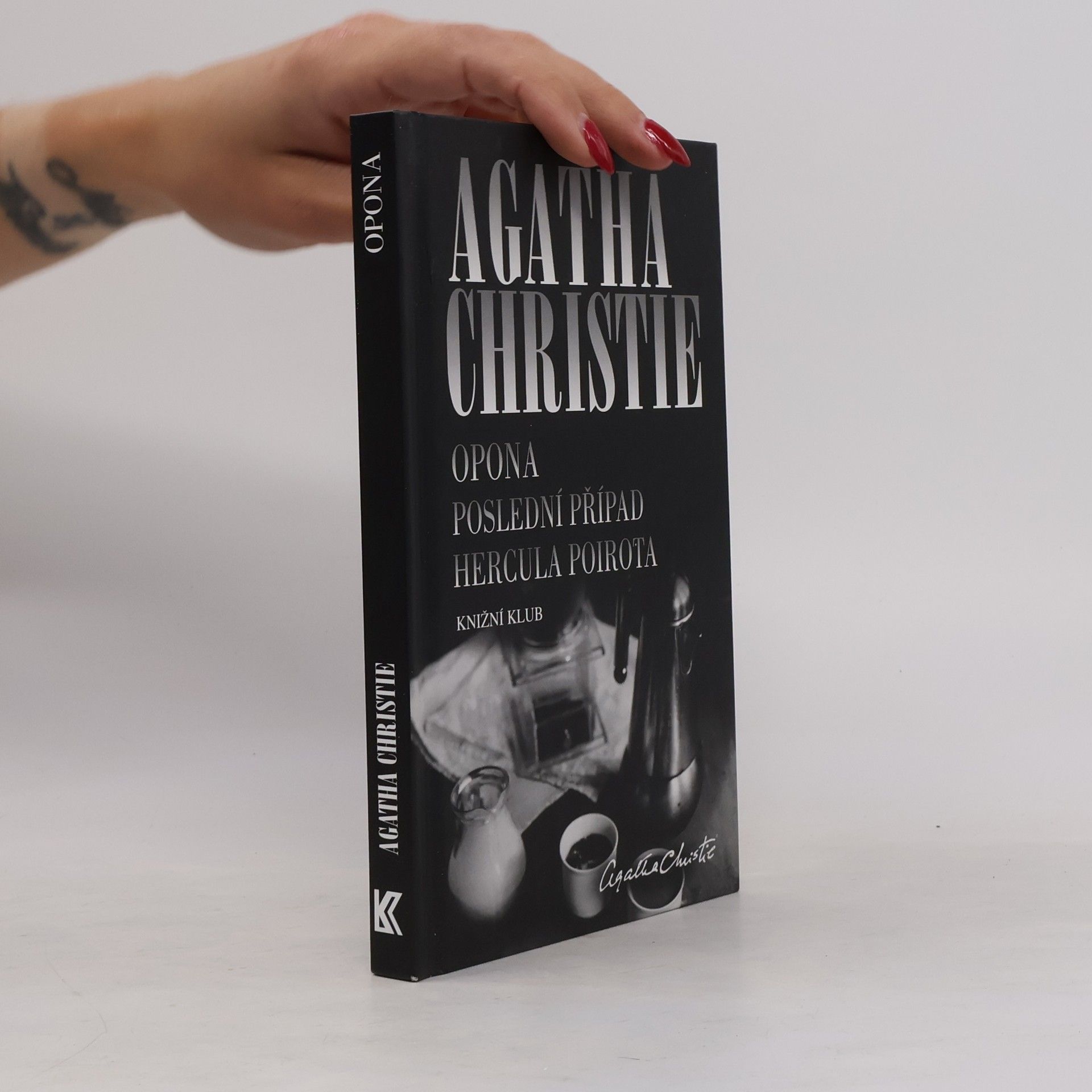 Agatha Christie Opona