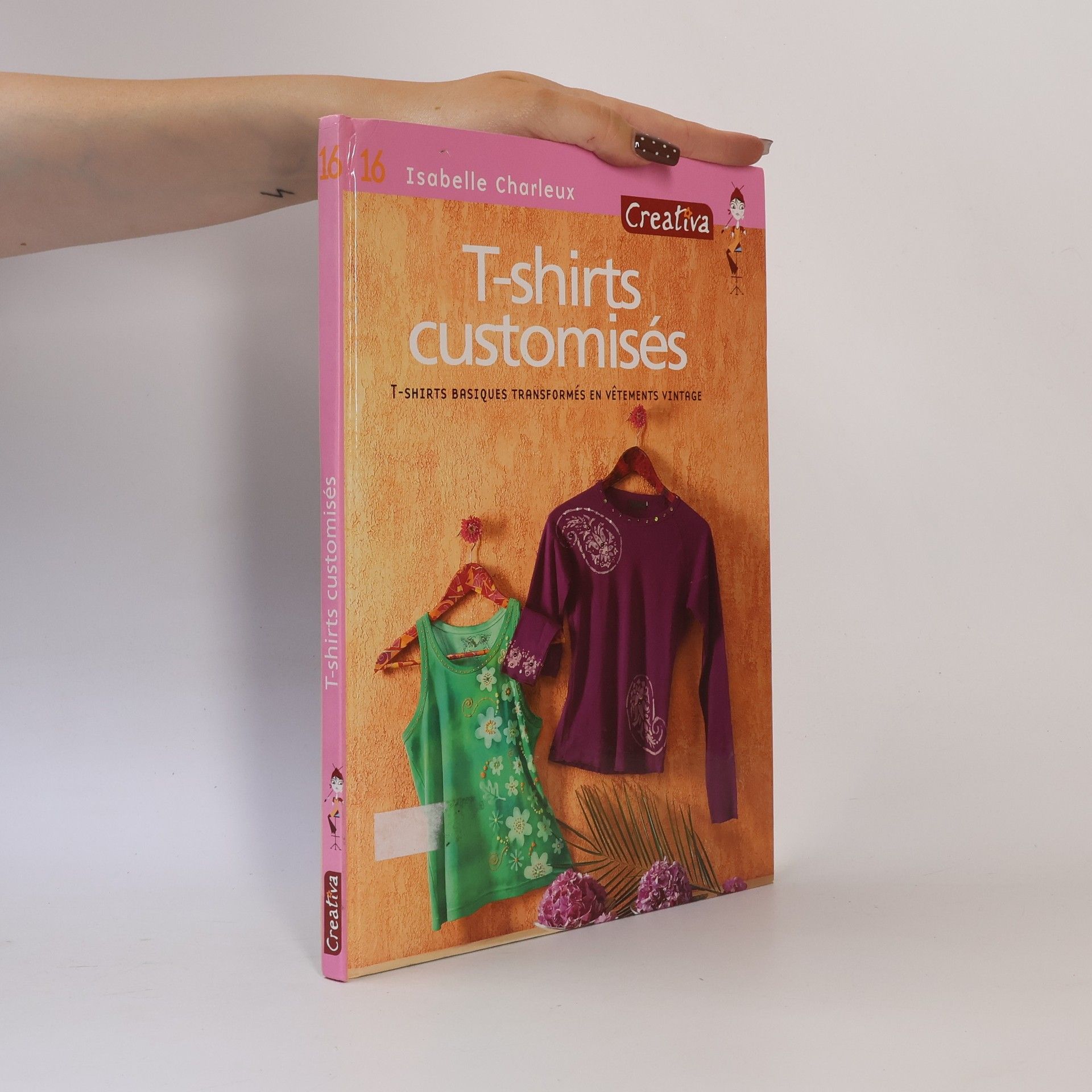 Isabelle Charleux T-shirts customisés