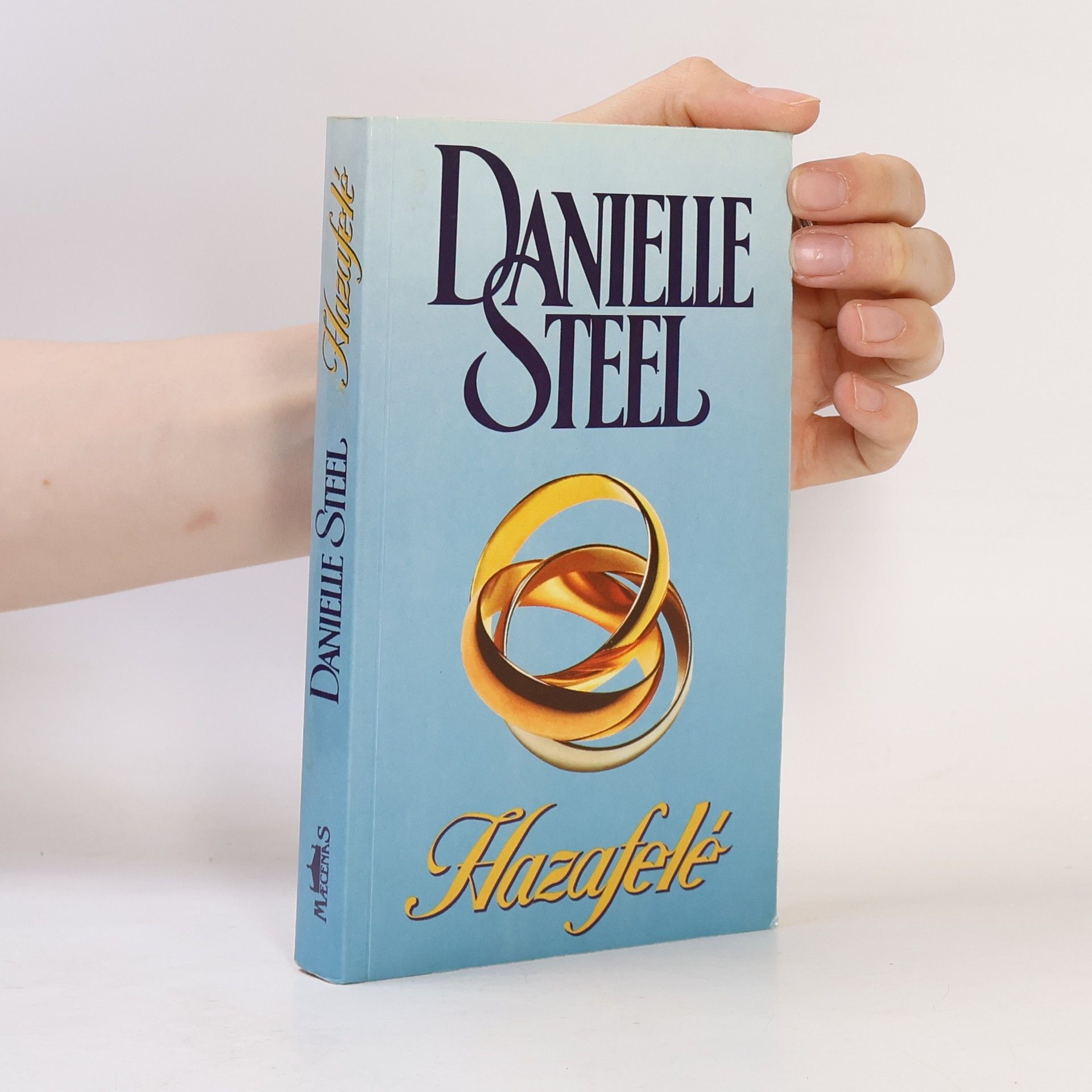 Danielle Steel Hazafele
