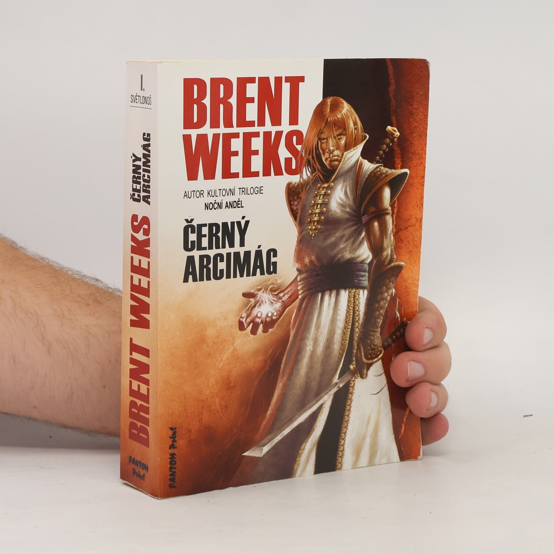 Brent Weeks Černý arcimág