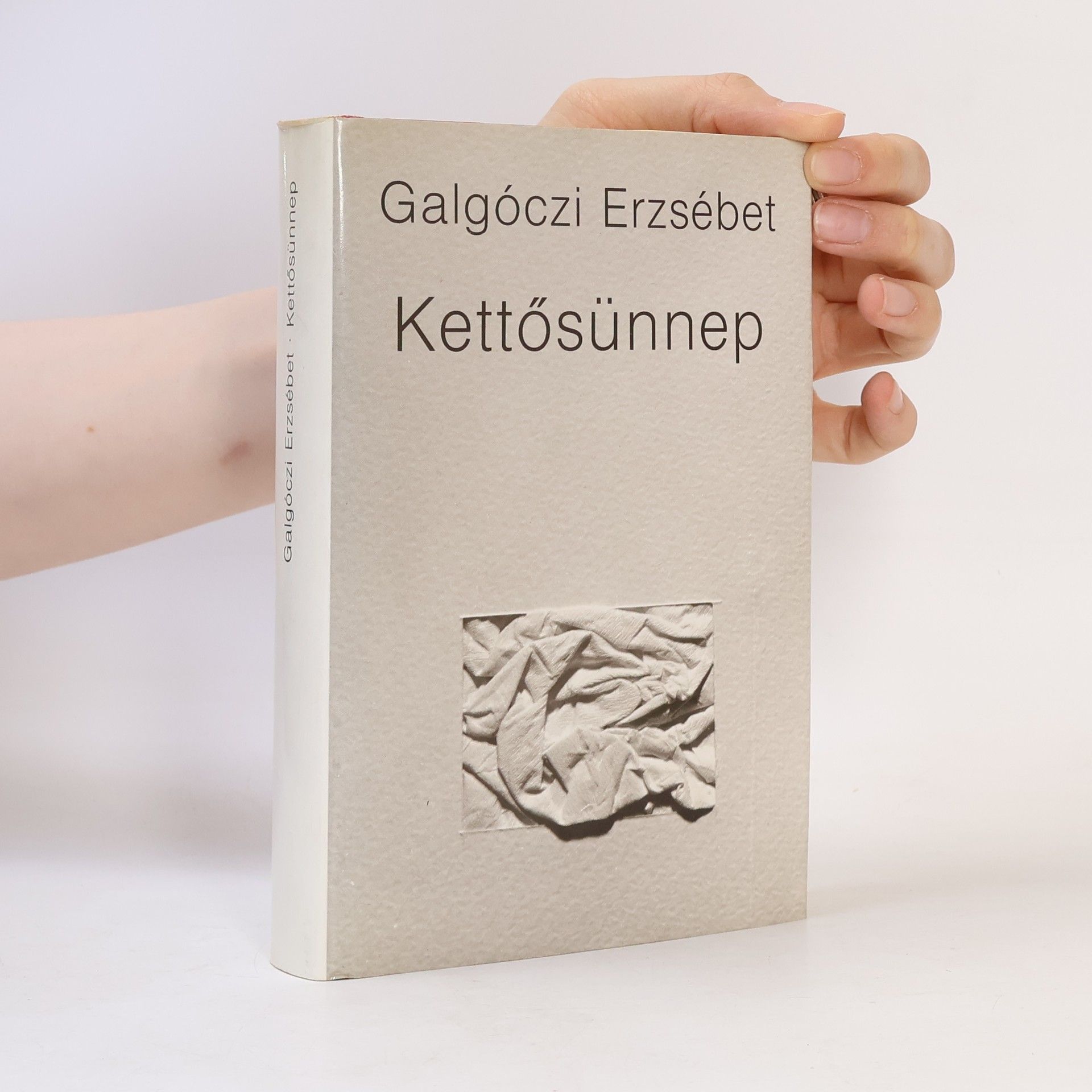 Erzsébet Galgóczi Kettősünnep