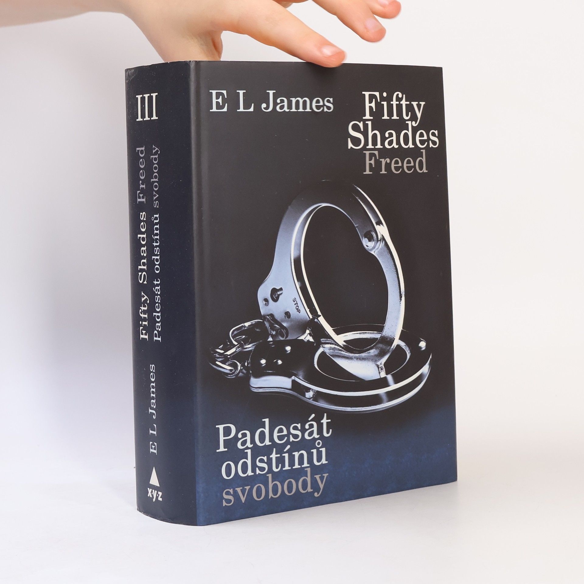 E L James Padesát odstínů svobody