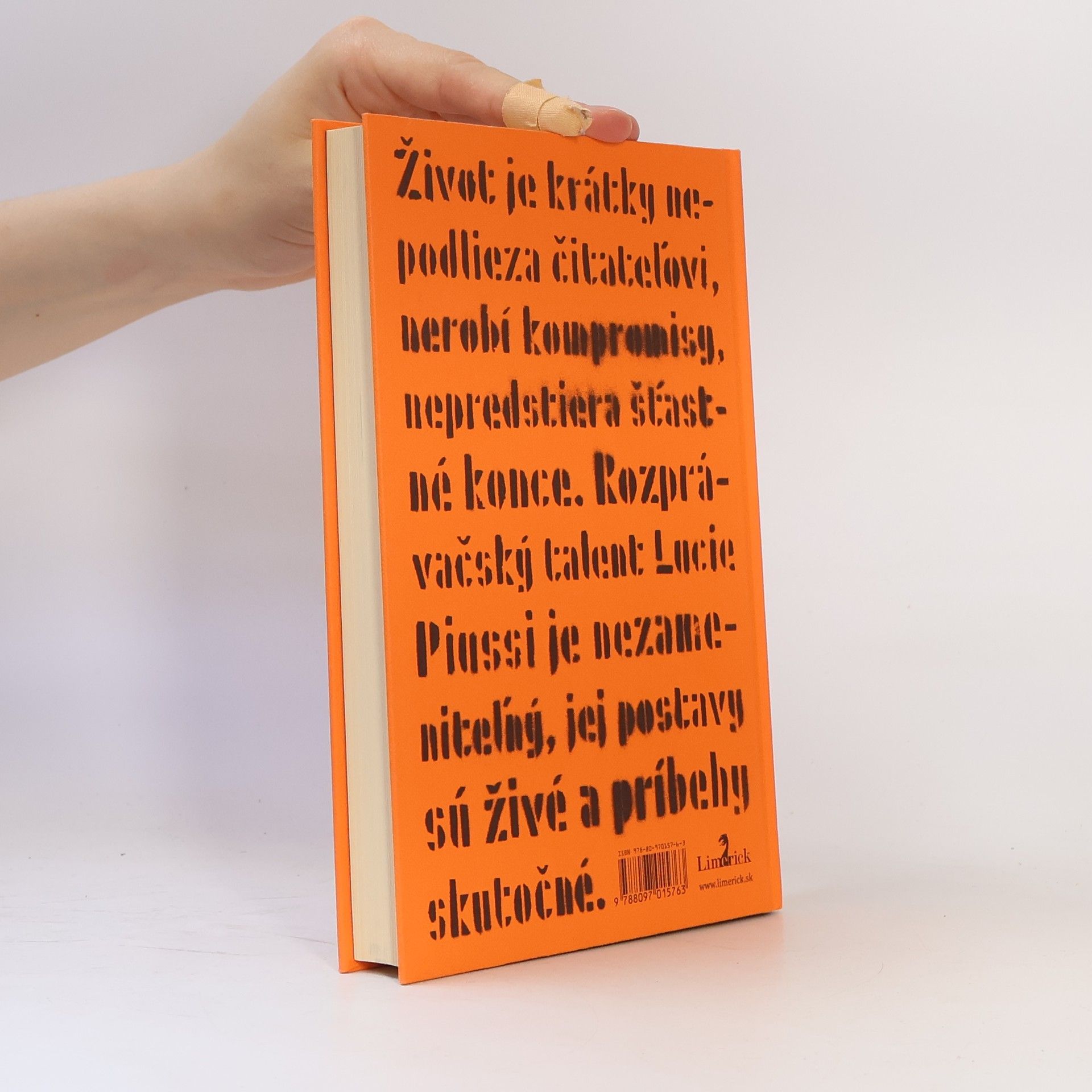 Lucia Piussi Život je krátky